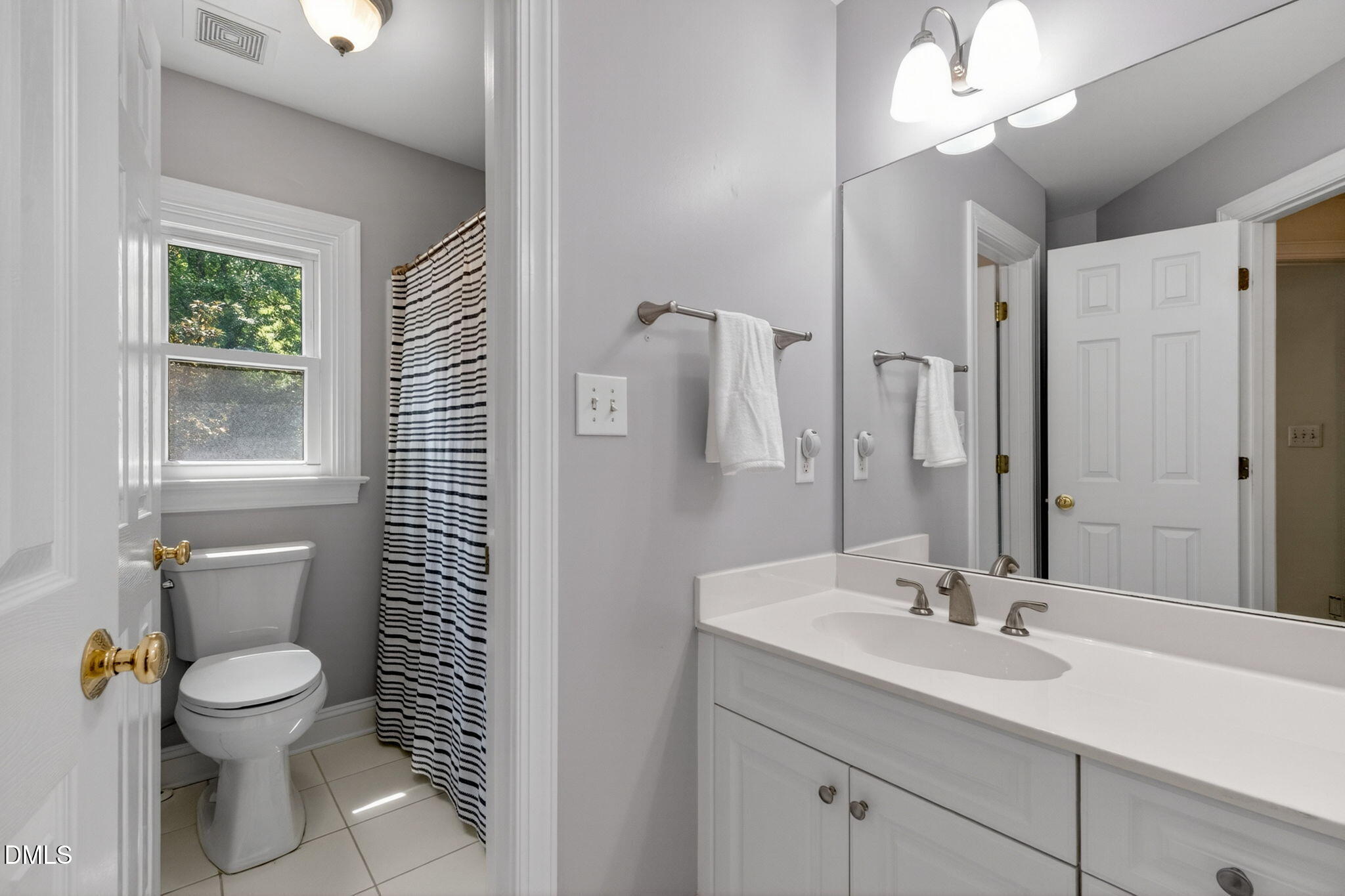 42-web-or-mls-6004 Belgreen Court - 42