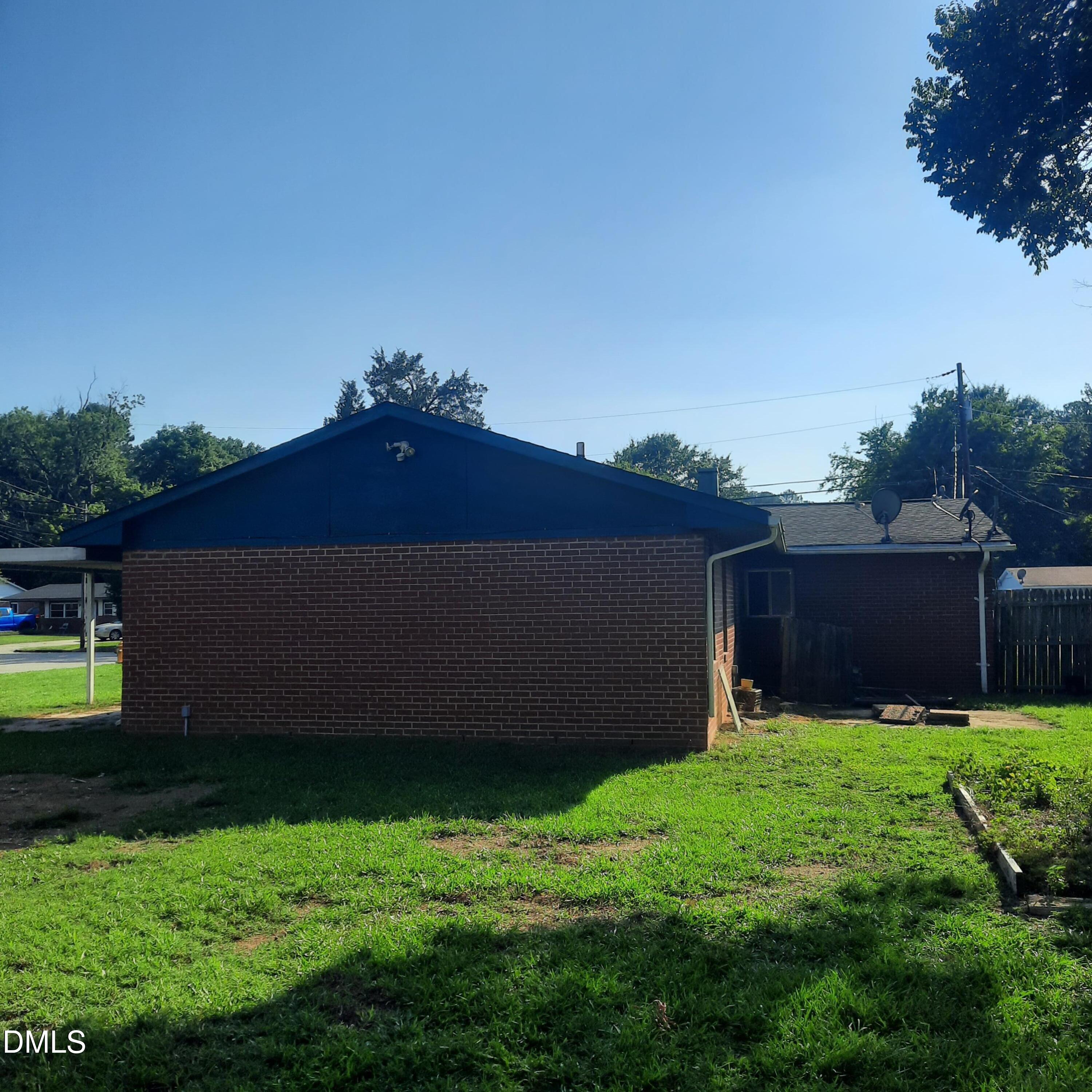 Exterior photo of 1809 Hadley Road, Raleigh, NC 27610. MLS: 10177393