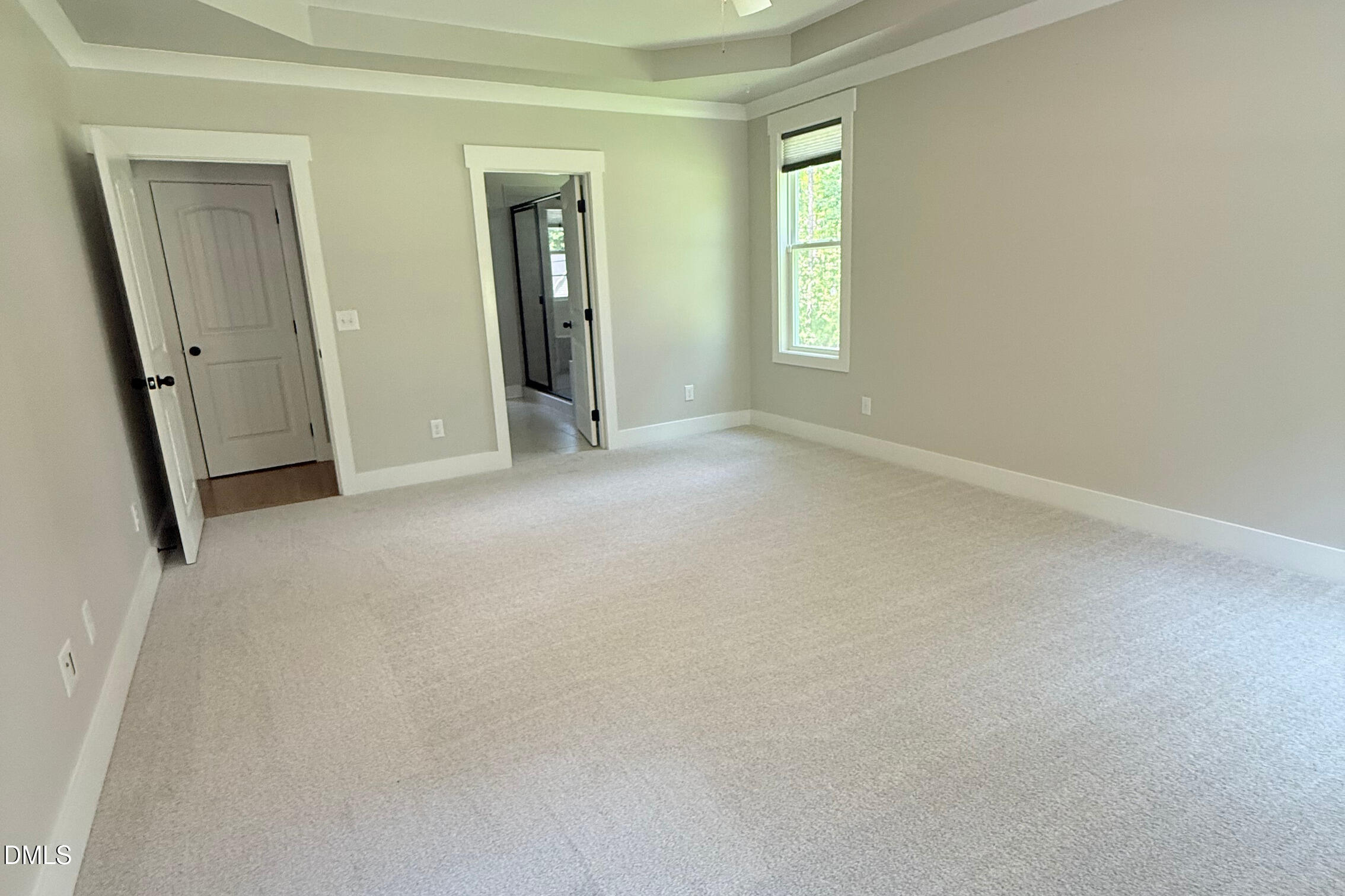 property-img