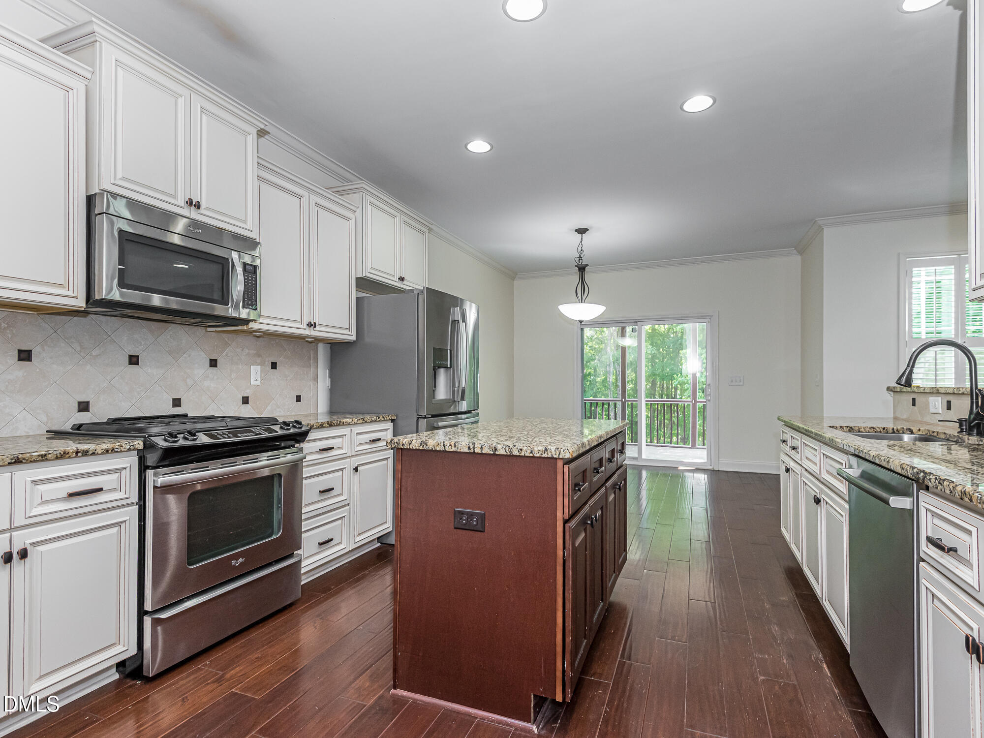InTrust_Realty_Lee_337_Shadowdale-0163