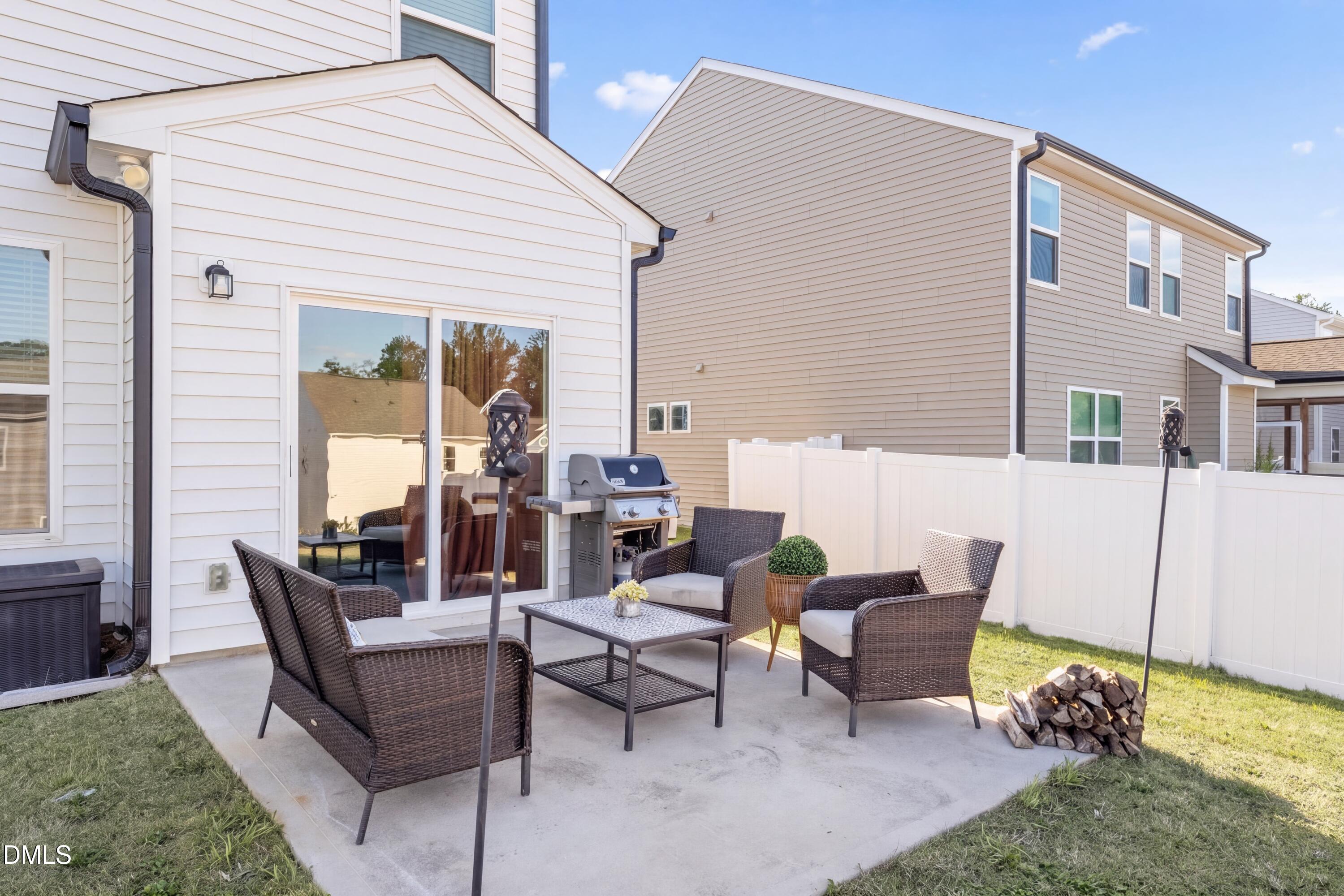 Exterior photo of 118 Franklin Farm Lane, Benson, NC 27504. MLS: 10180709