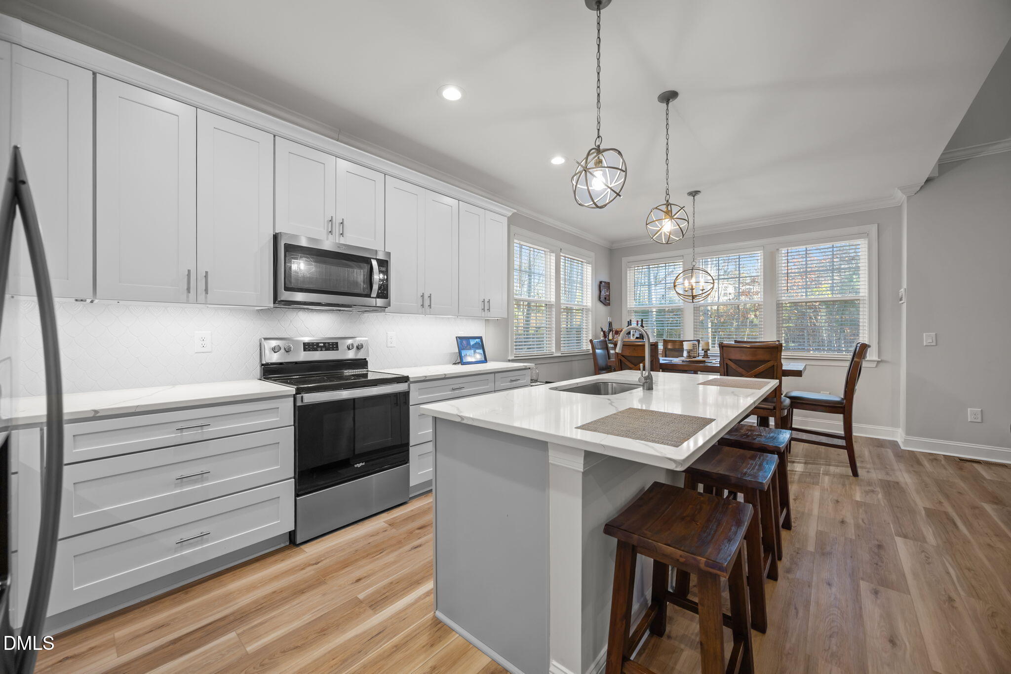 property-img