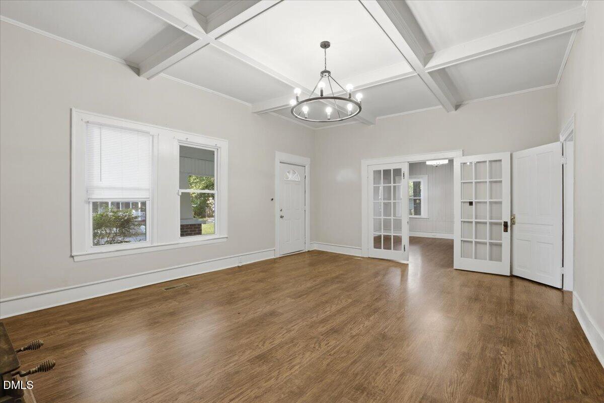 11-511 S Pine St-11