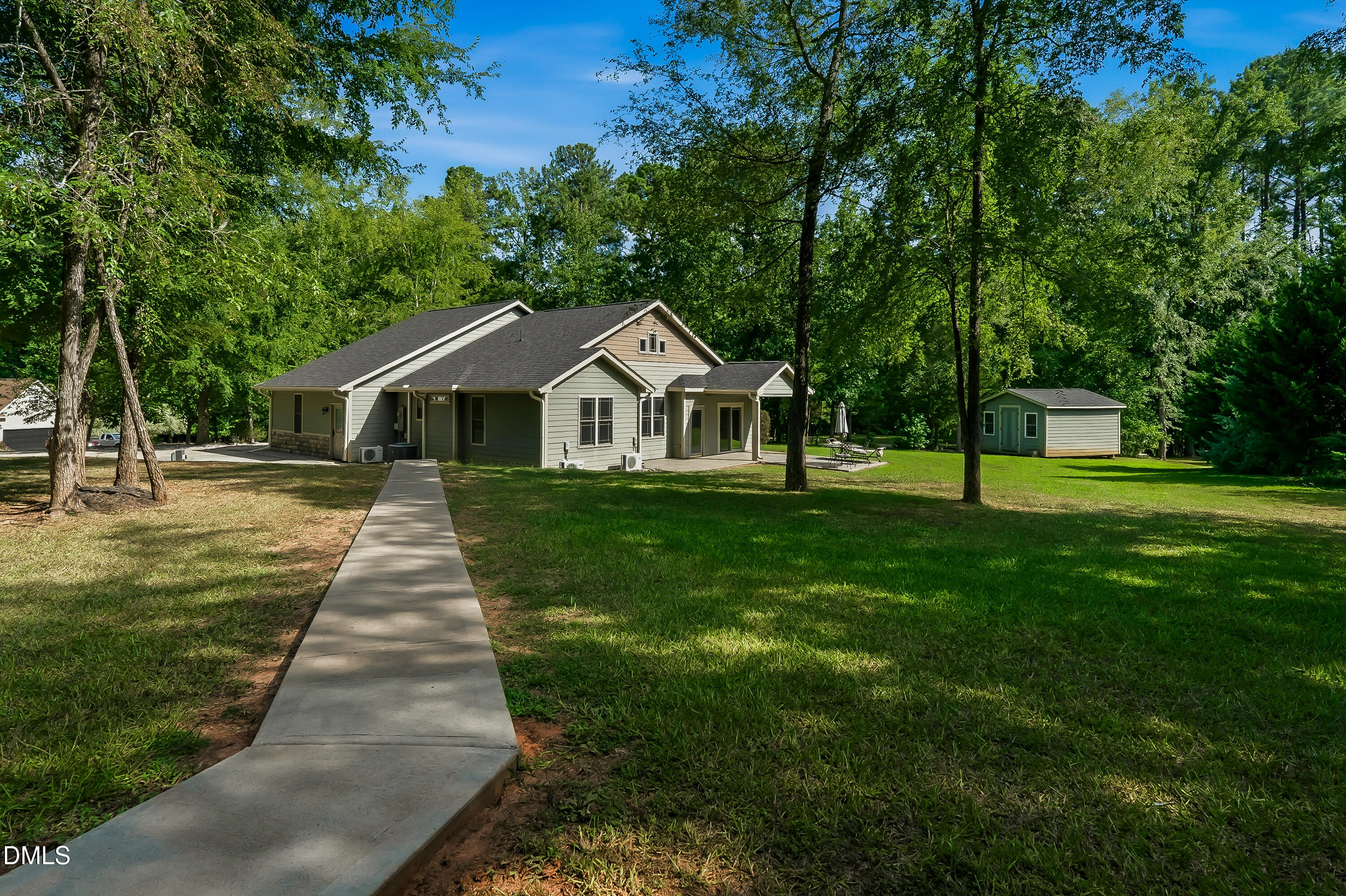 property-img