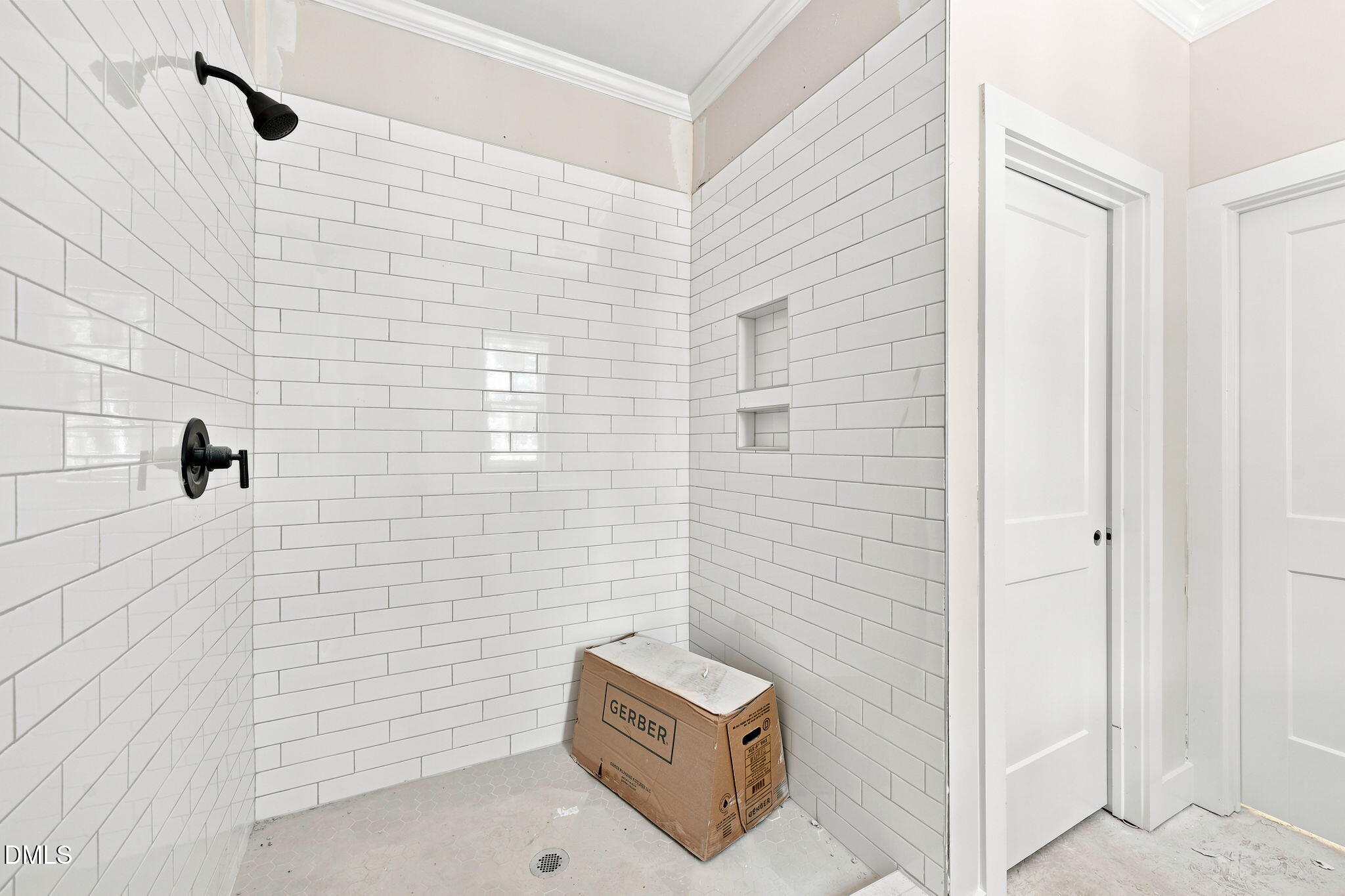 property-img
