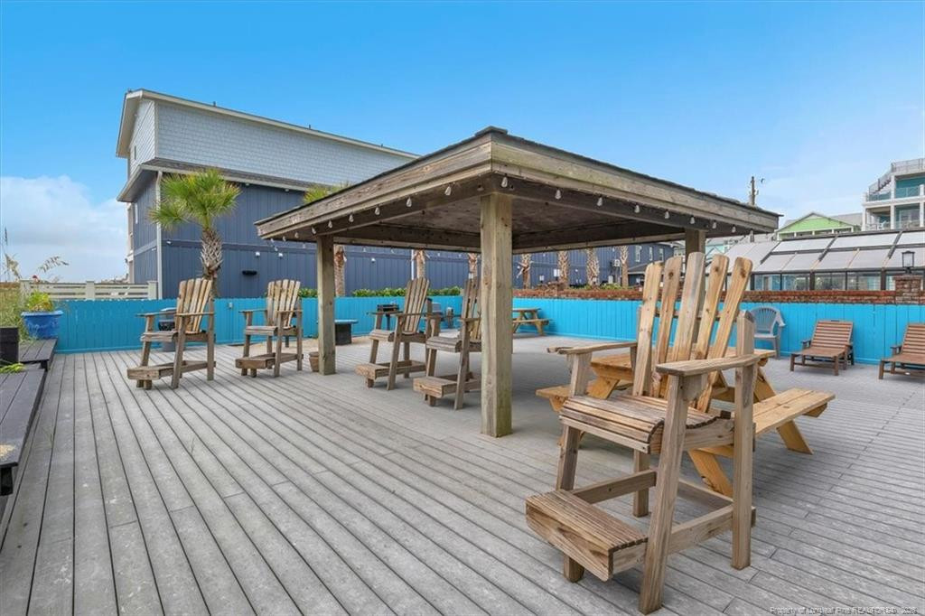Exterior photo of 1615 S Lake Park Boulevard 509, Carolina Beach, NC 28428. MLS: 768703
