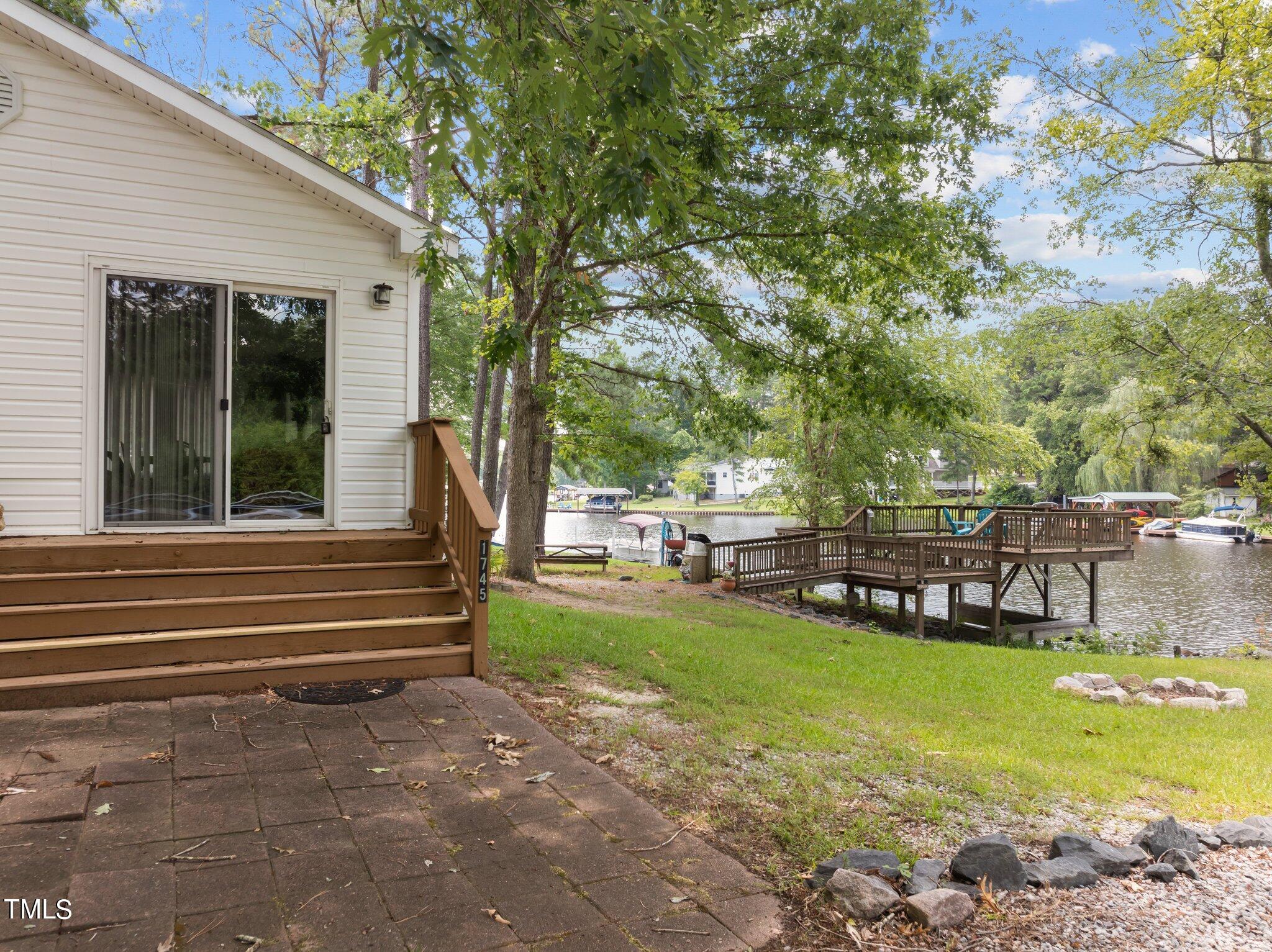 property-img
