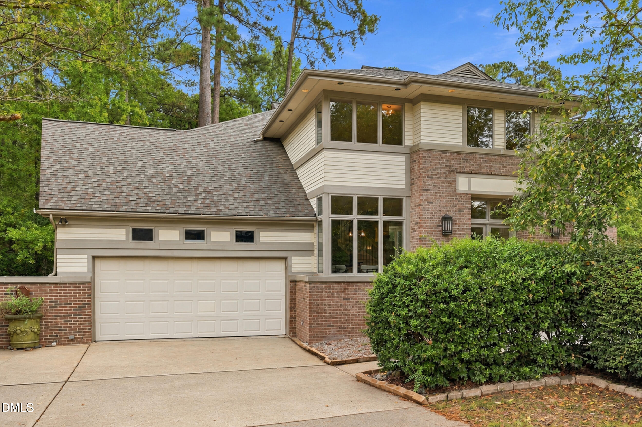 106 Wheatsbury Drive