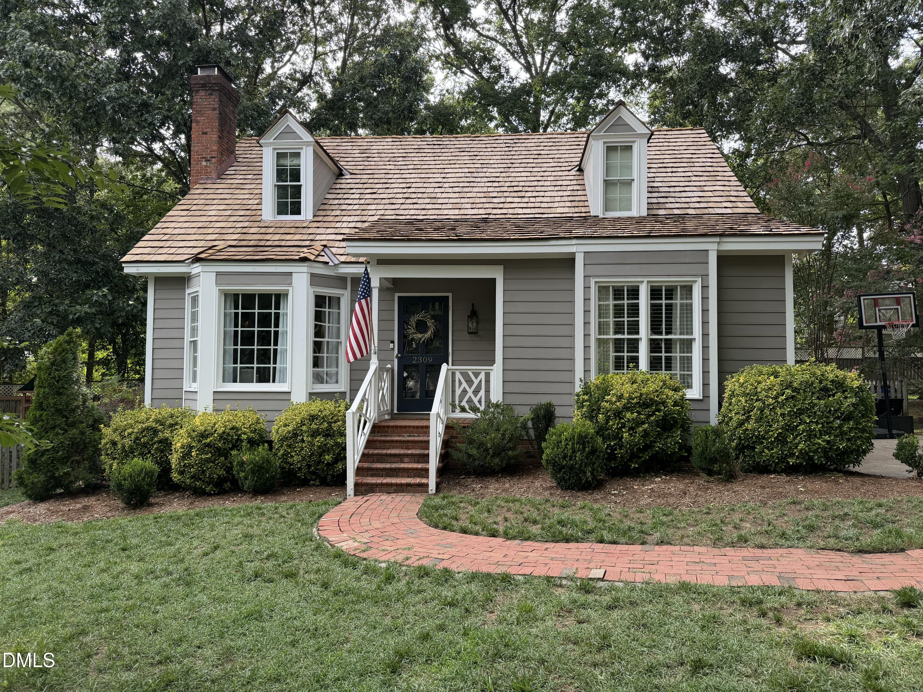 2309 Brisbayne Circle
