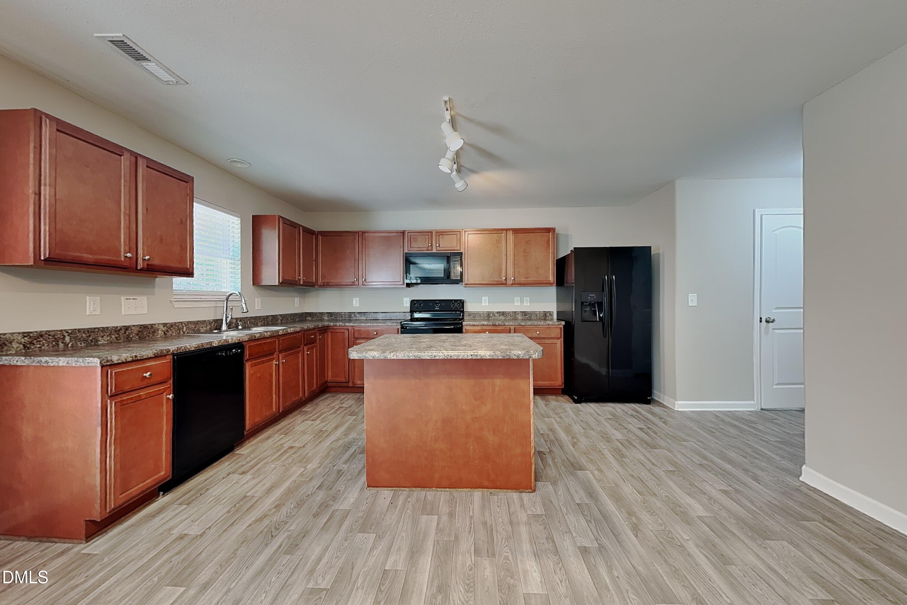 Exterior photo of 138 Hunterwood Place, Benson, NC 27504. MLS: 10192401