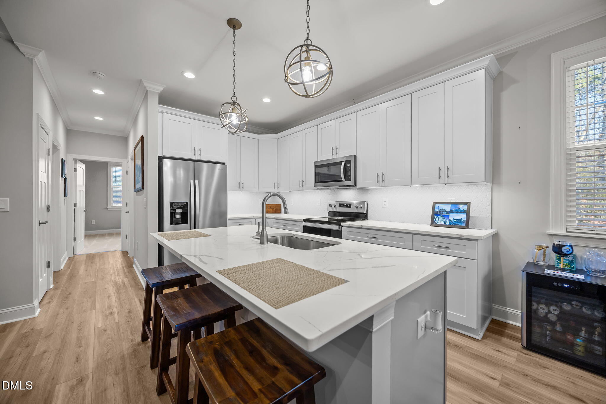 property-img