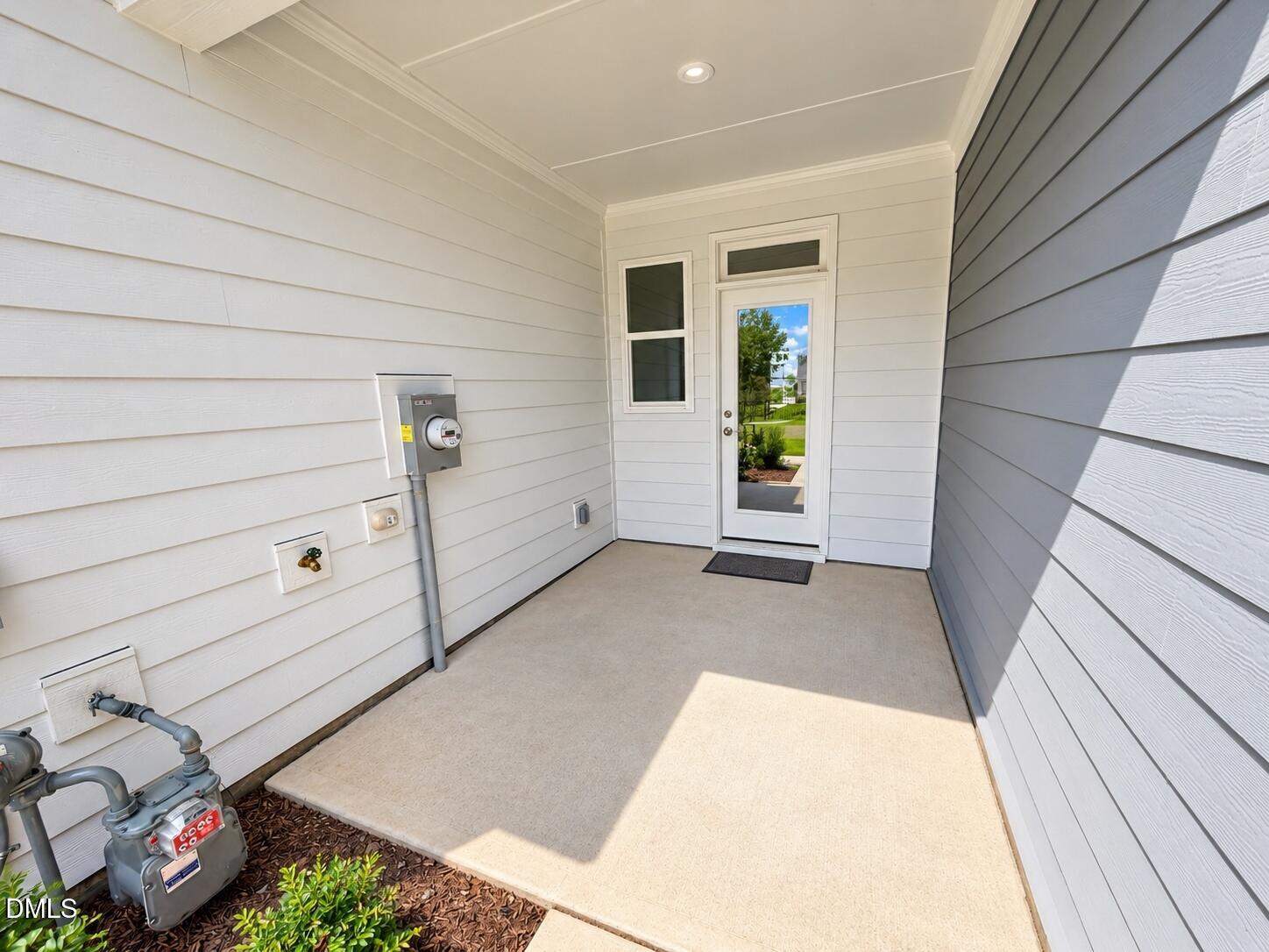 Exterior photo of 522 Traditions Grande Boulevard 14, Wake Forest, NC 27587. MLS: 10145297
