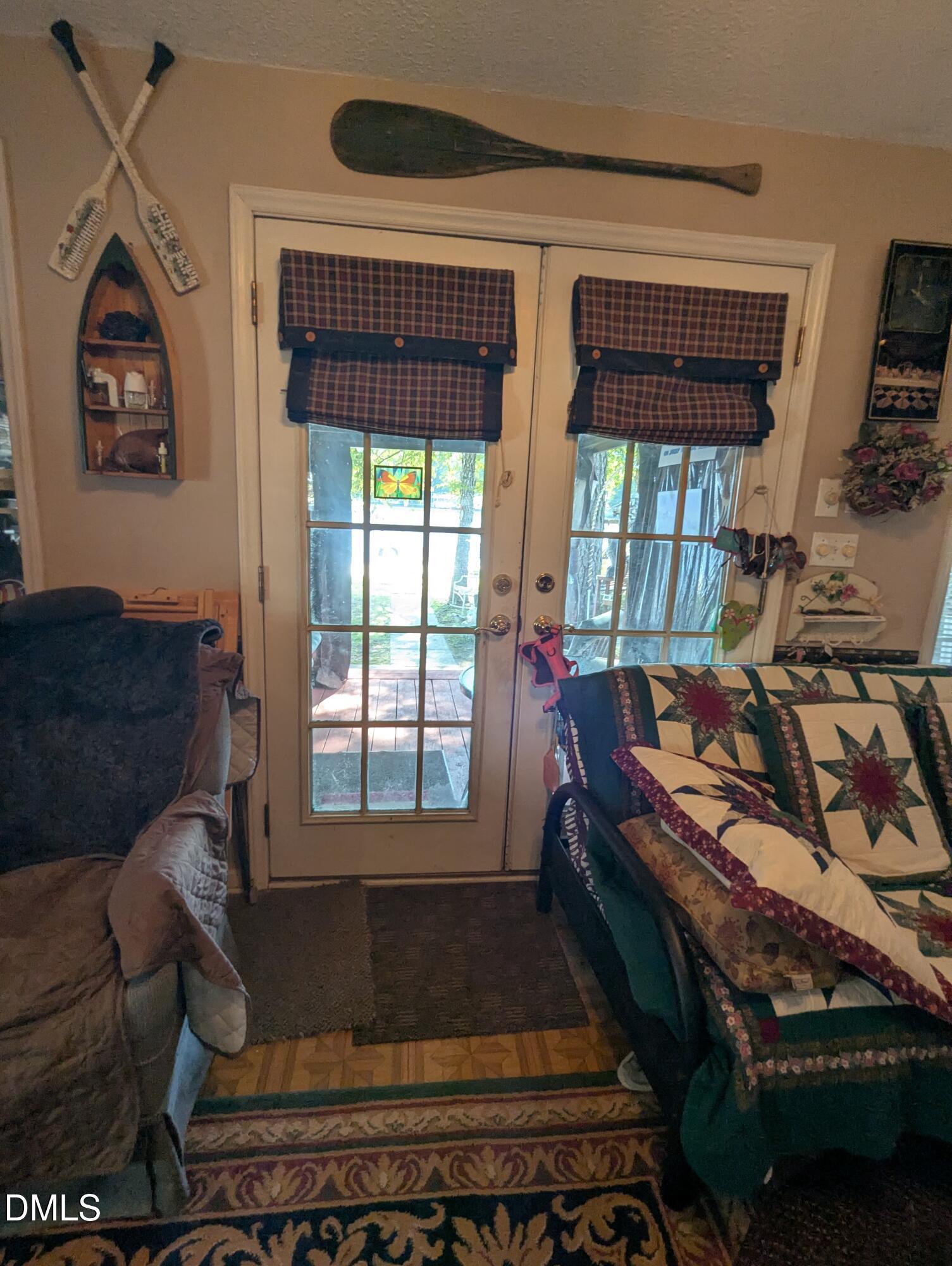 property-img