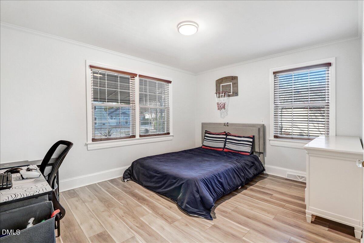 21-313 S 4th St-21