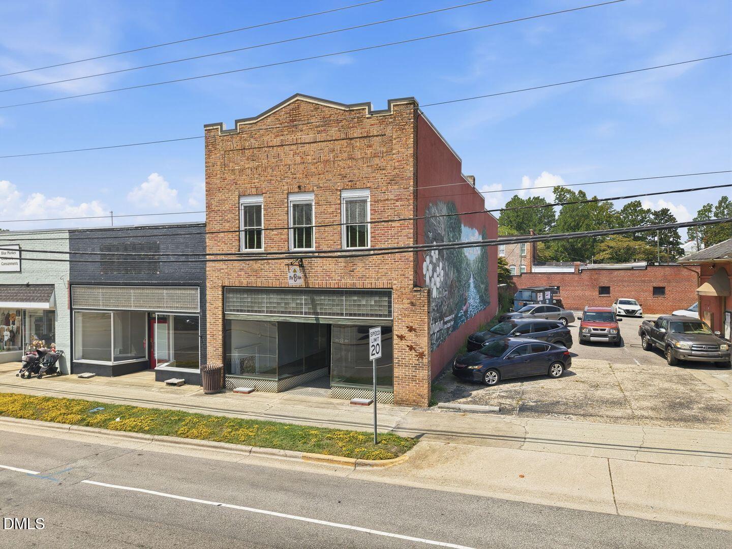 Exterior photo of 816 S Main Street, Lillington, NC 27546. MLS: 10189794
