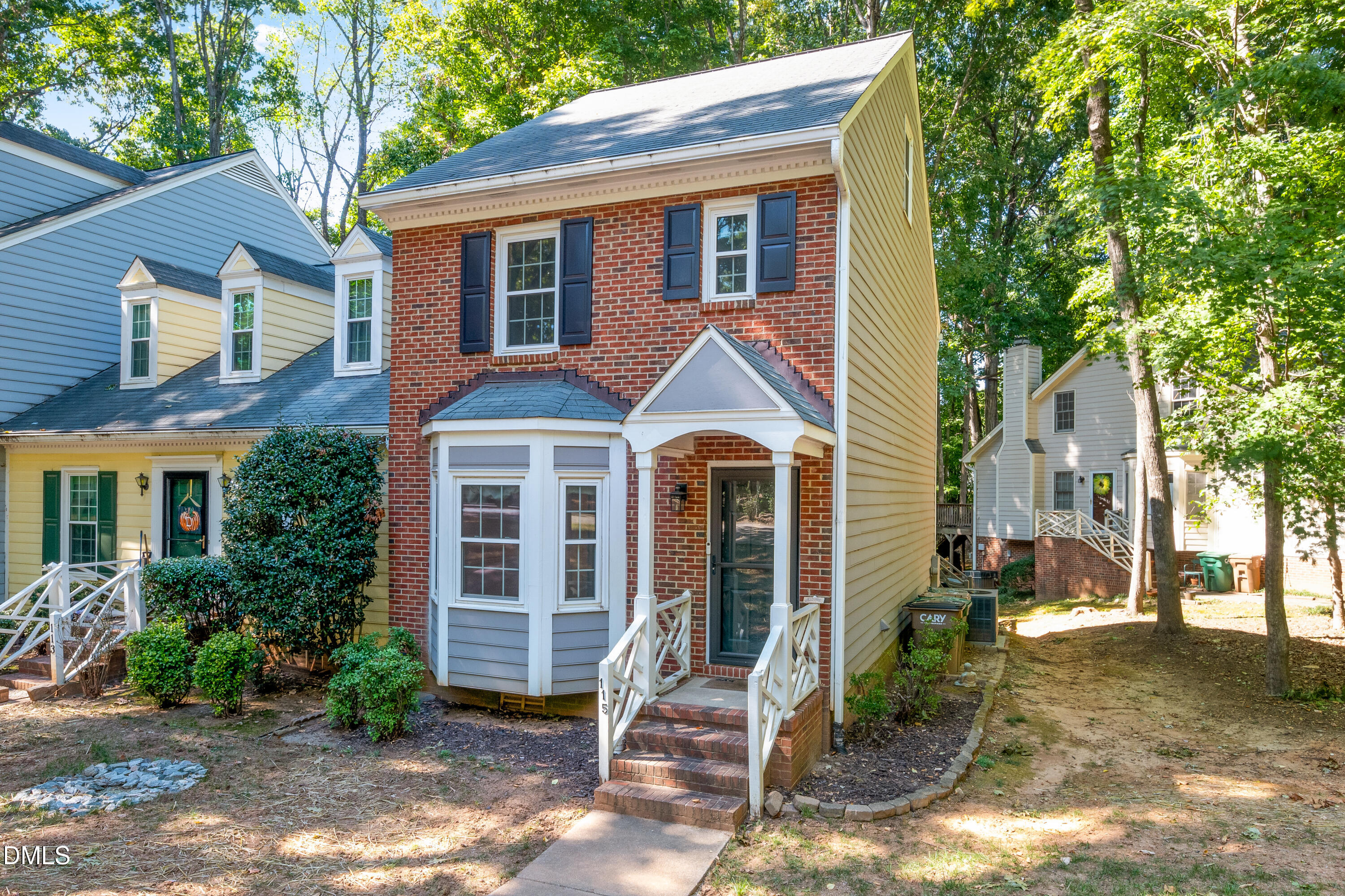 115 Hedgerow Court