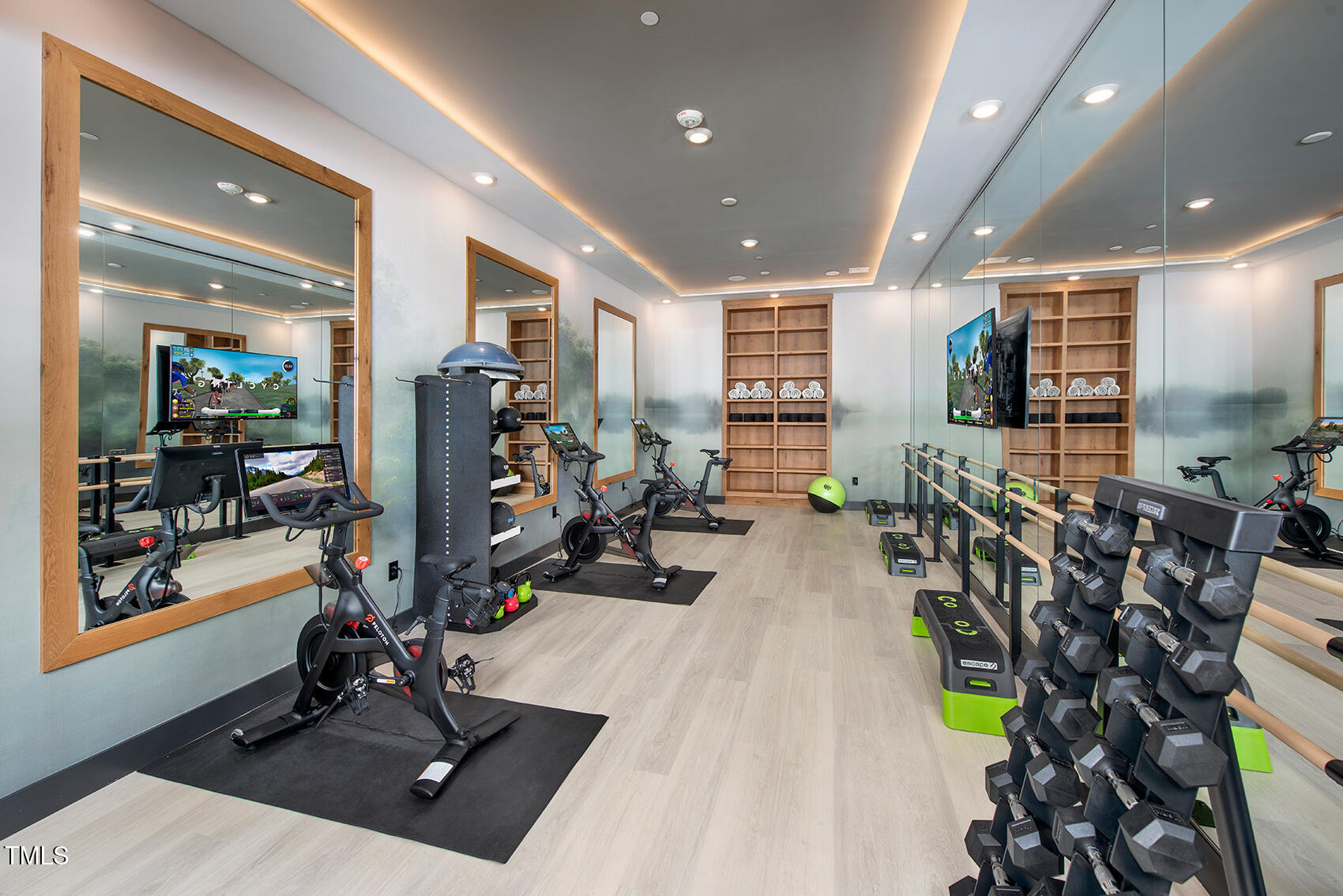 Fitness-Spin-Yoga-01B