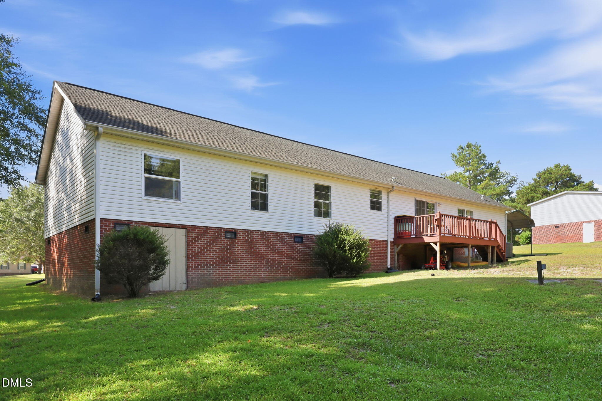 Exterior photo of 117 Plant Bed Lane, Sanford, NC 27332. MLS: 10188853
