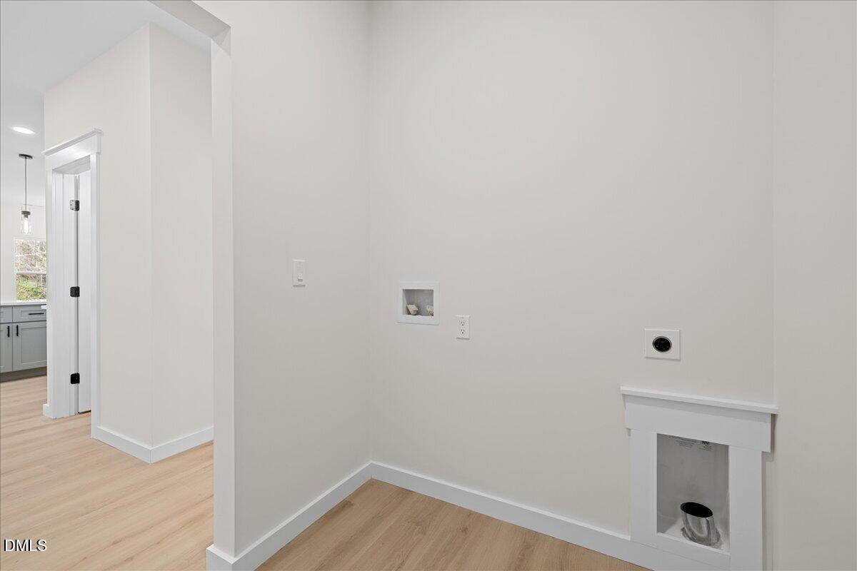 property-img