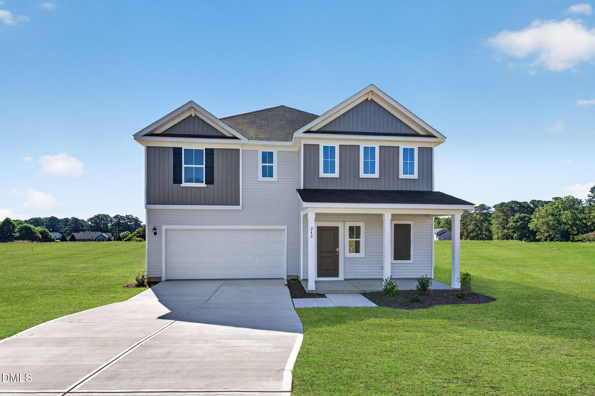 Exterior photo of 240 Shiloh Woods Circle, Smithfield, NC 27577. MLS: 10173002