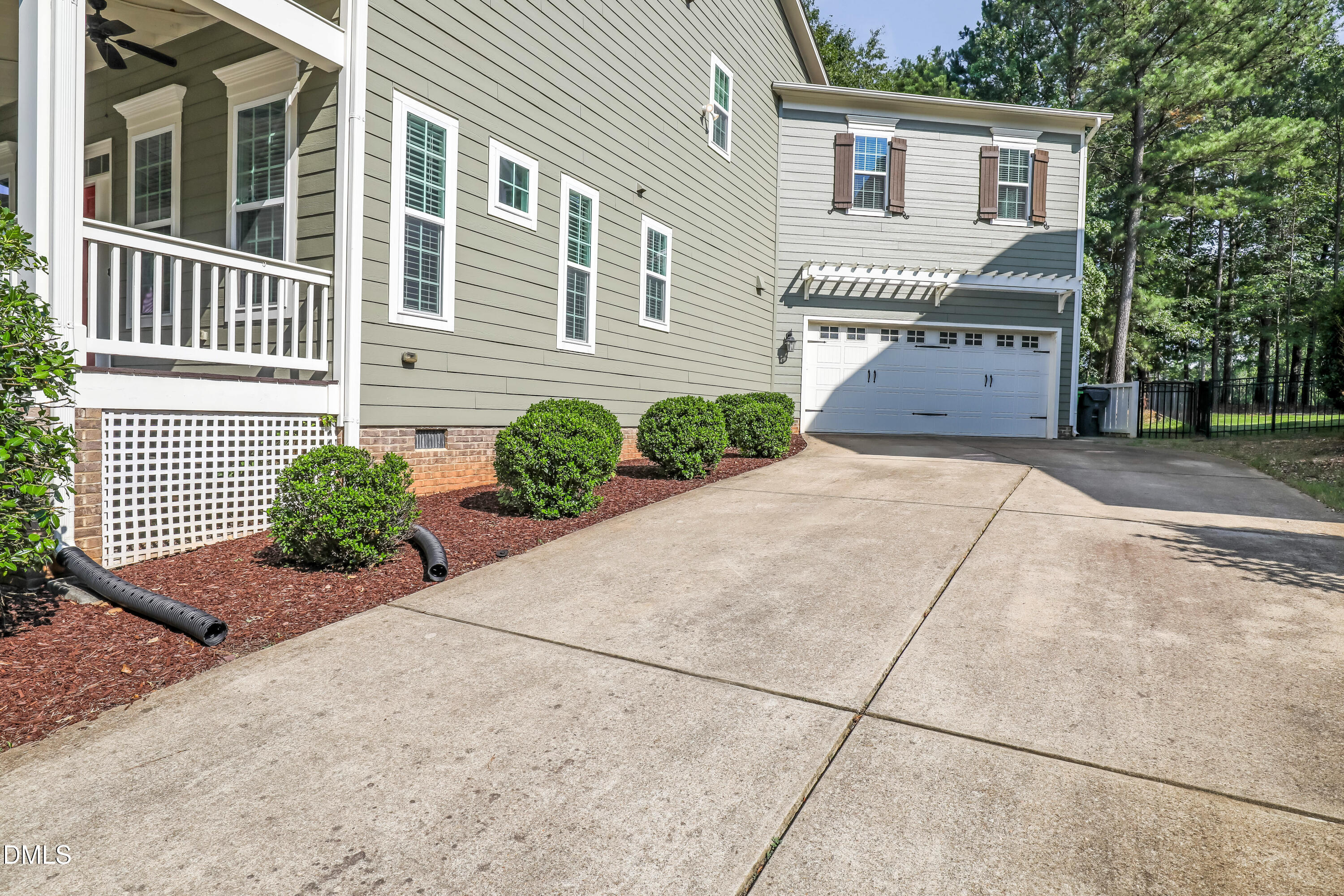 Exterior photo of 513 Morning Oaks Drive, Holly Springs, NC 27540. MLS: 10187074