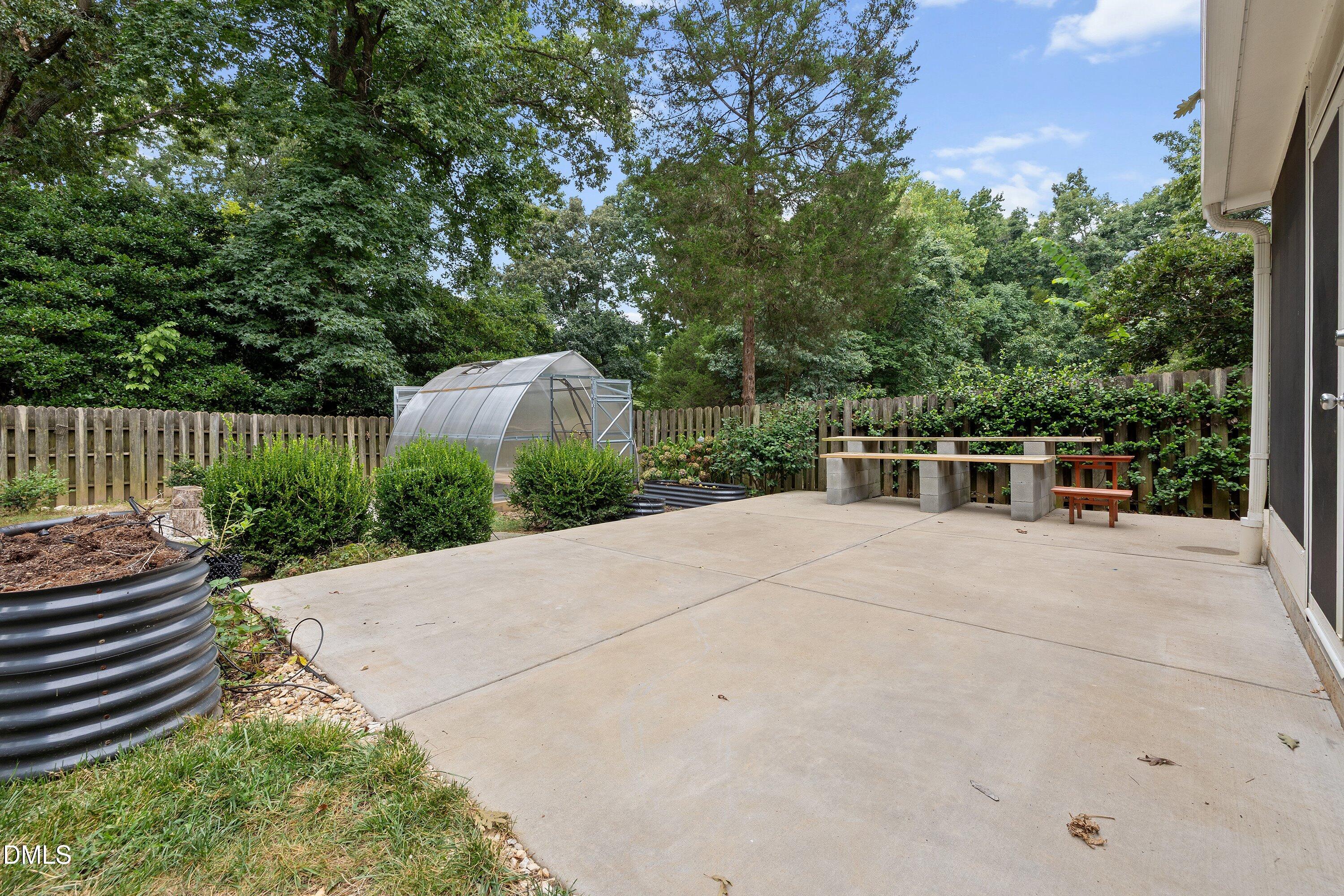 Exterior photo of 602 SE Maynard Road, Cary, NC 27511. MLS: 10190062