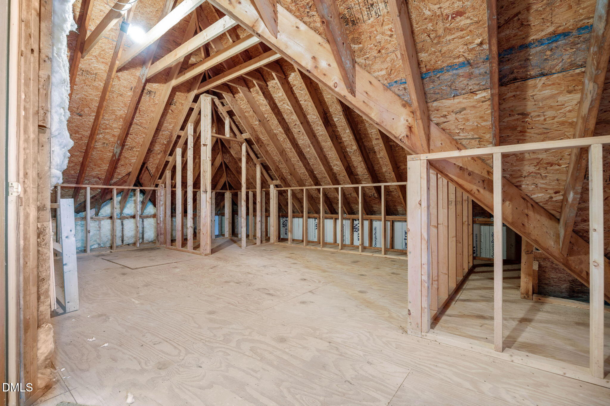property-img