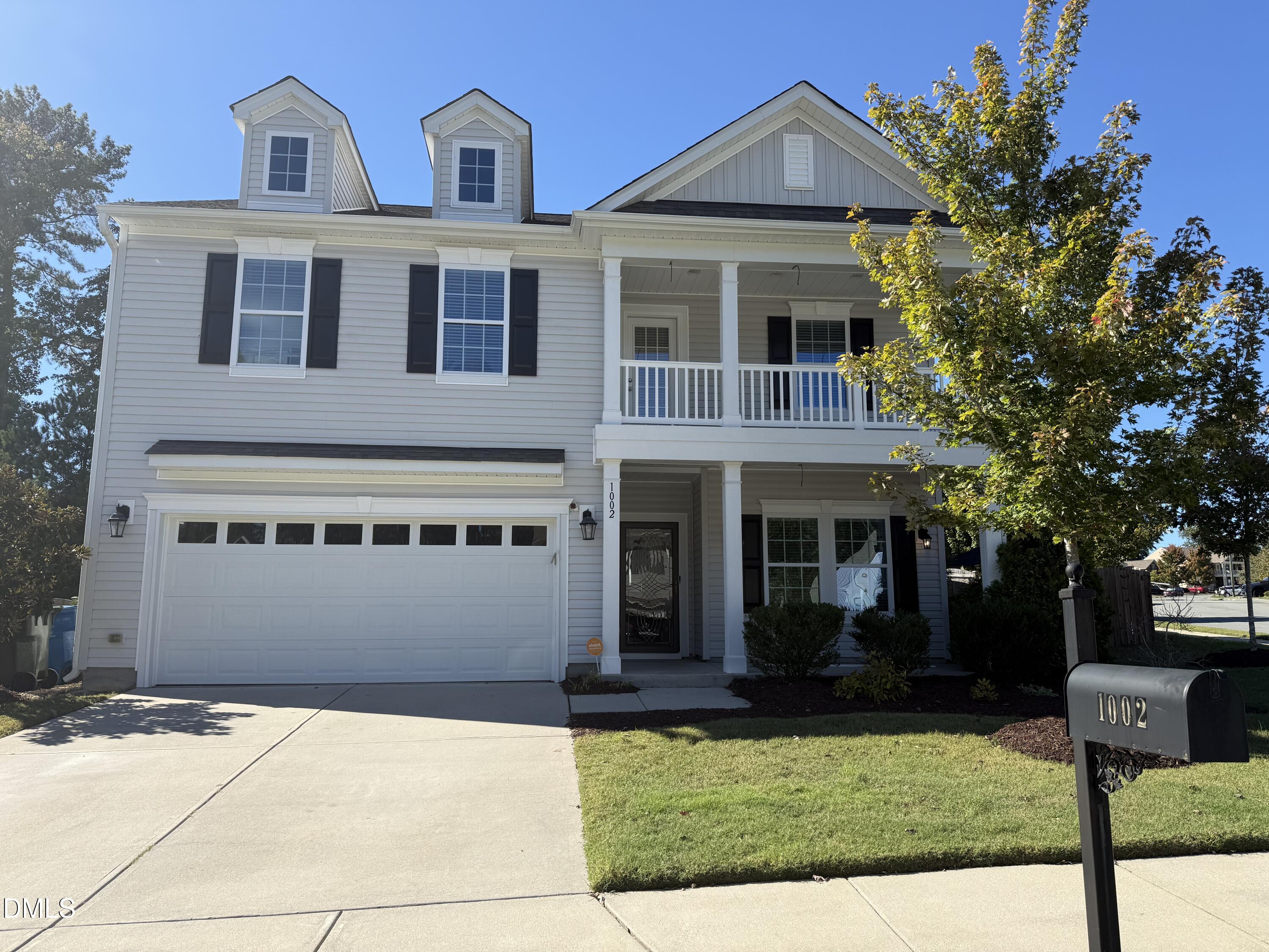 1002 Poplar Street