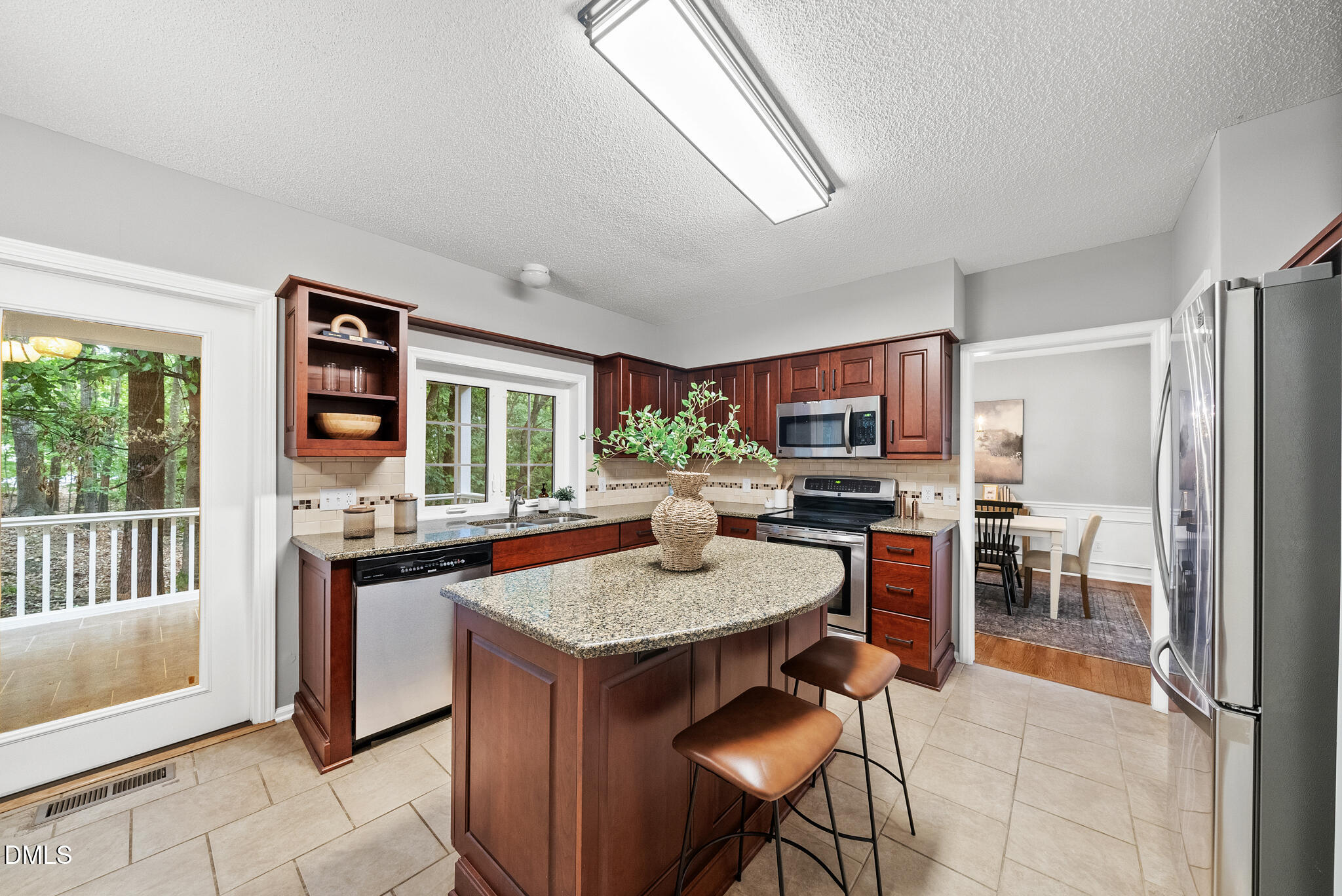Exterior photo of 108 Woodshire Lane, Chapel Hill, NC 27514. MLS: 10175261