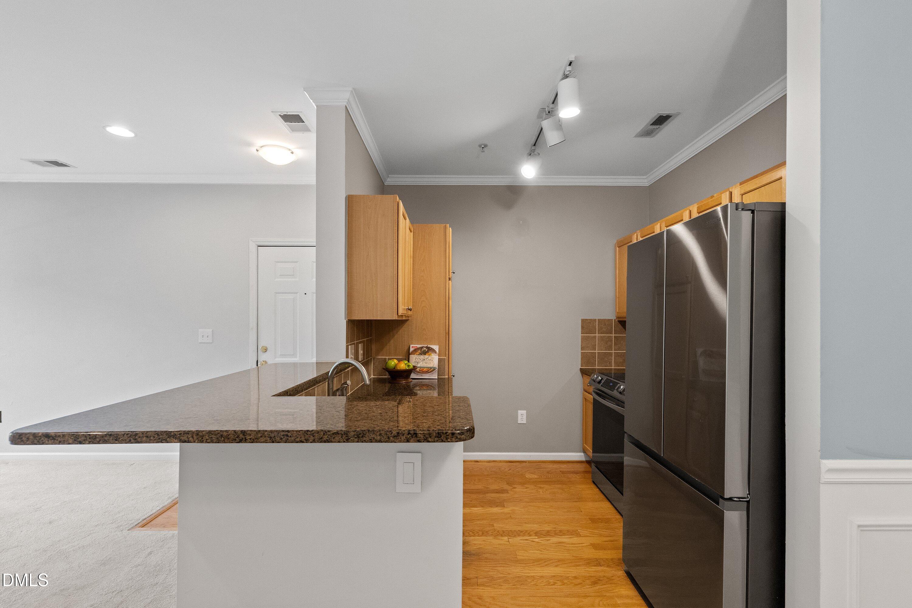 Exterior photo of 800 Moratuck Drive 206, Raleigh, NC 27604. MLS: 10193606