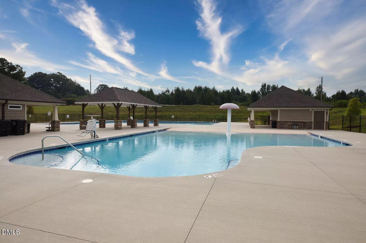 Winston Pointe Pool 1