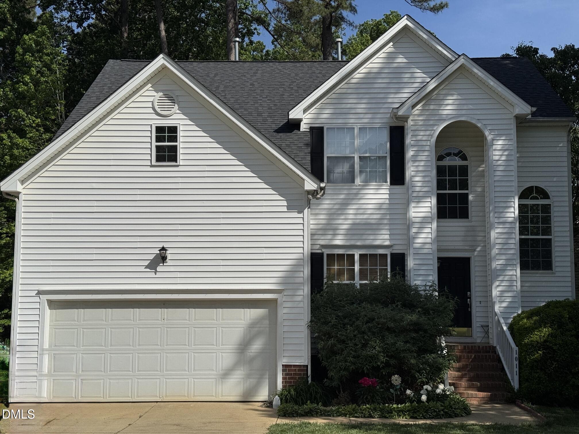 Exterior photo of 1011 Scotsburg Trail, Hillsborough, NC 27278. MLS: 10171144