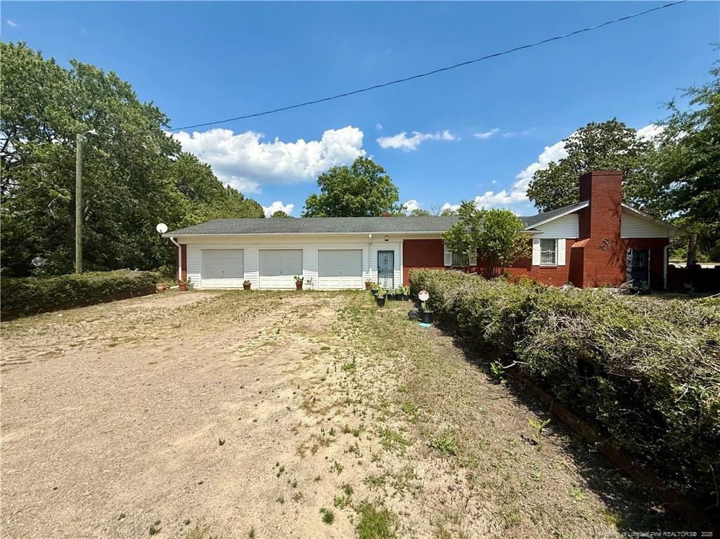 Exterior photo of 3030 Cumberland Road, Fayetteville, NC 28306. MLS: 767693