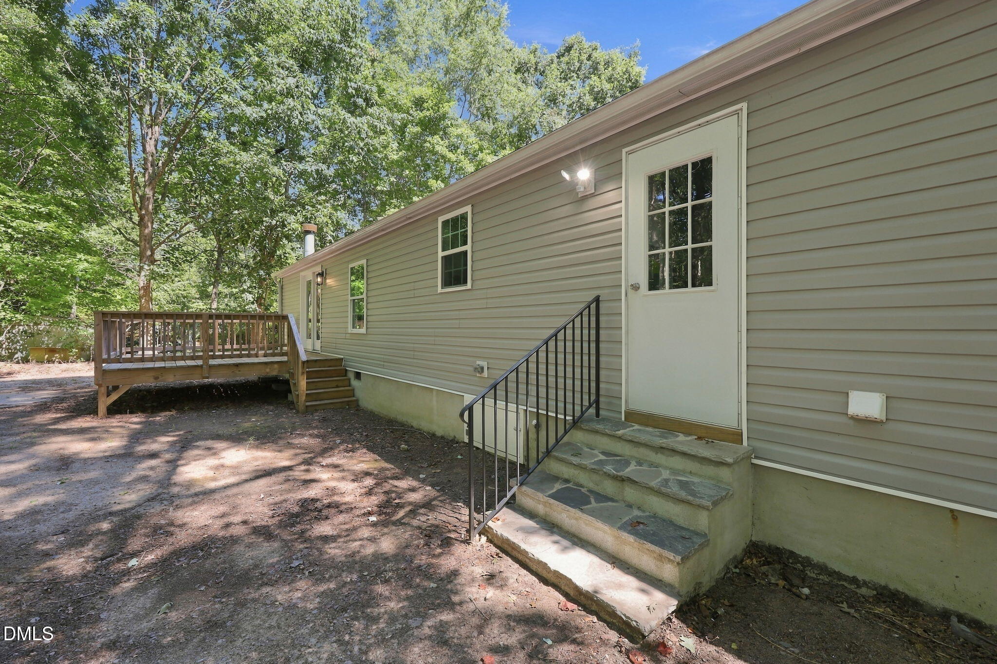 Exterior photo of 577 Ballard Pruitt Road, Franklinton, NC 27525. MLS: 10193714