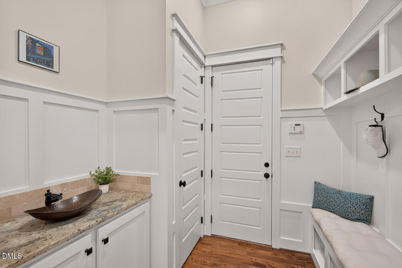 Exterior photo of 305 E Winmore Avenue, Chapel Hill, NC 27516. MLS: 10190983