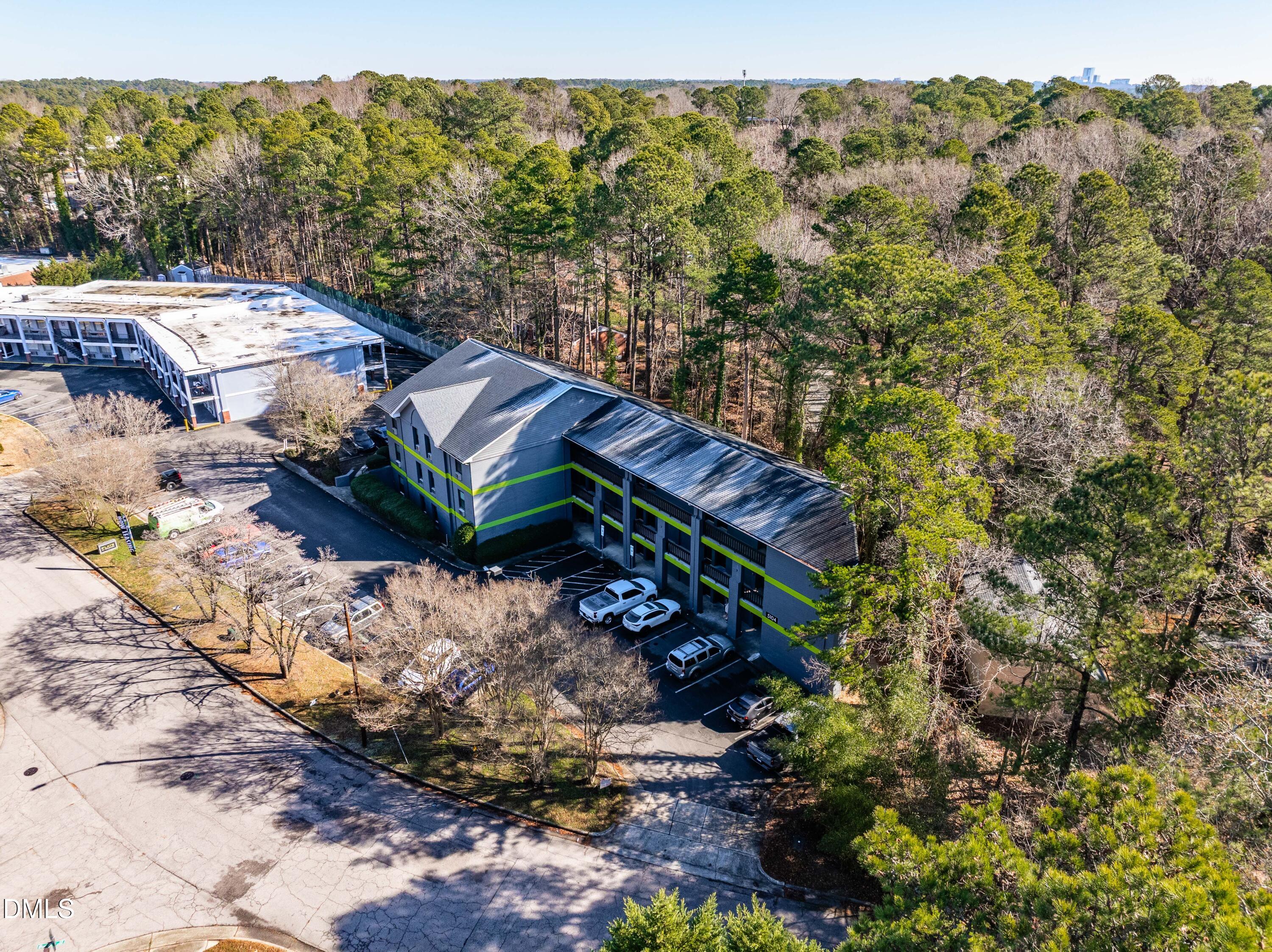 Exterior photo of 5104 Hollyridge Drive 300, Raleigh, NC 27612. MLS: 10181632