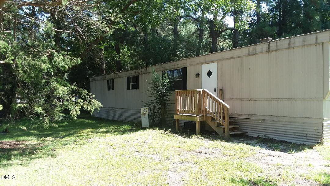 Exterior photo of 2620 Mobile Park Drive, Zebulon, NC 27597. MLS: 10188521