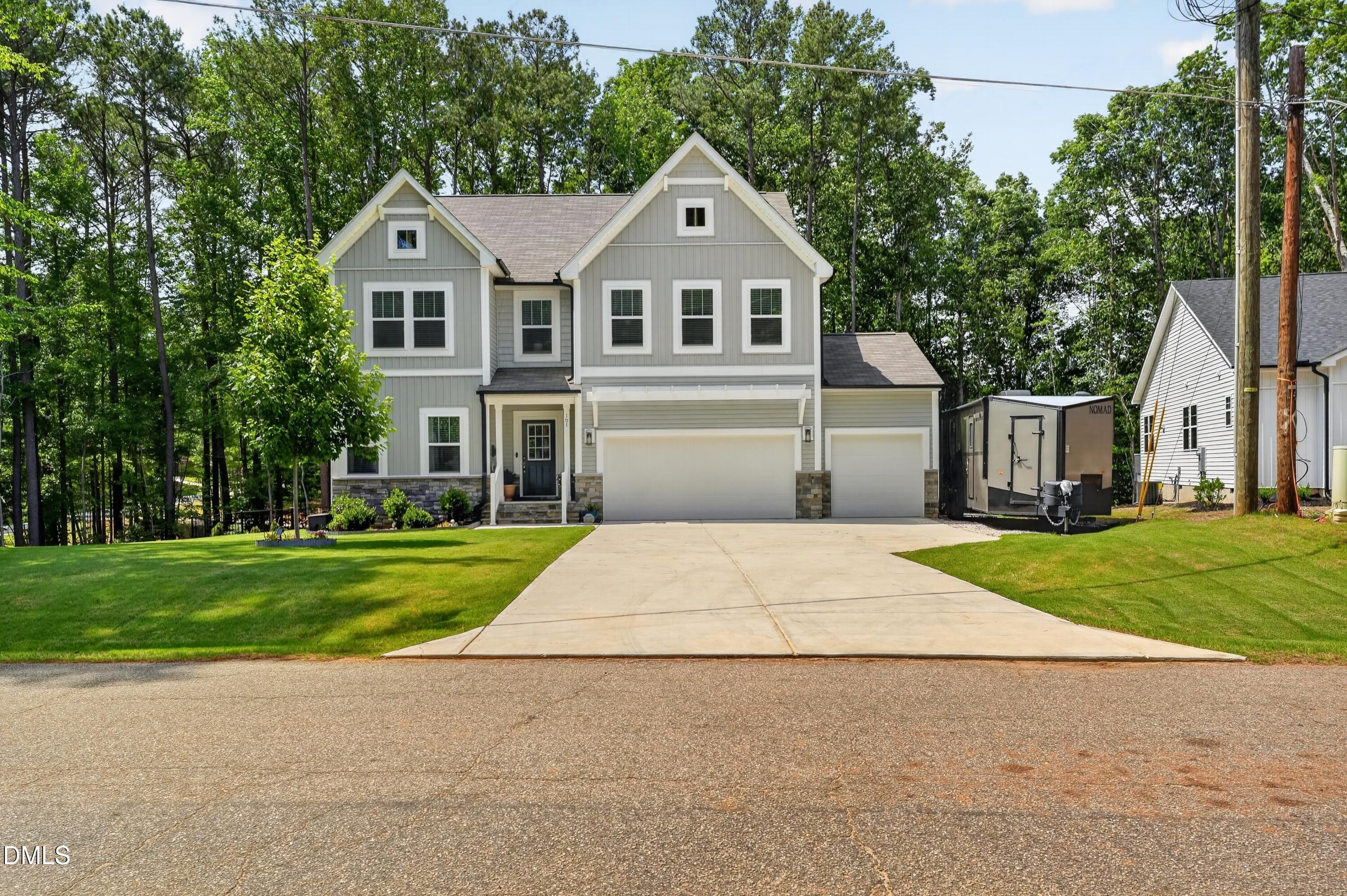 property-img