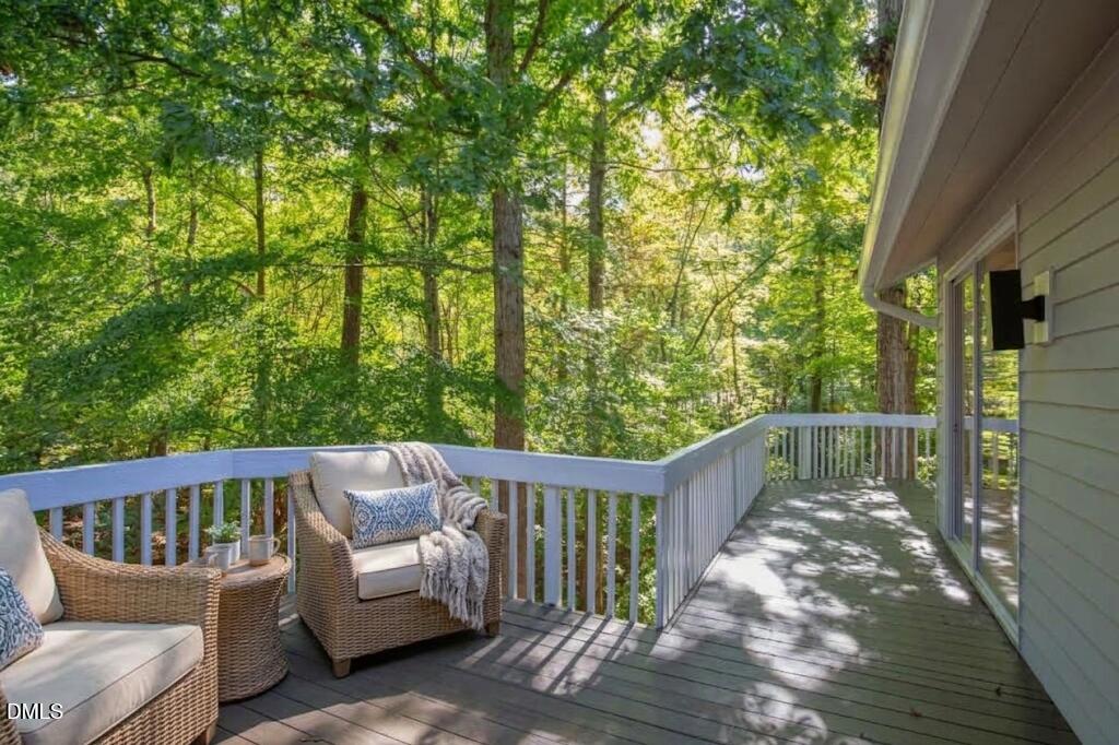 Exterior photo of 101 Wicklow Place, Chapel Hill, NC 27517. MLS: 10197122