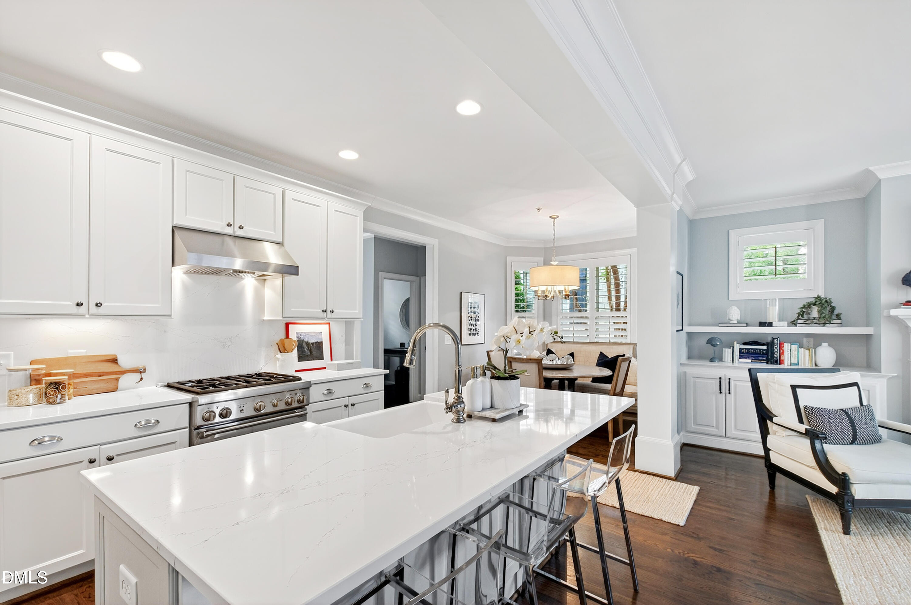 Exterior photo of 2741 Oberlin Road 101, Raleigh, NC 27608. MLS: 10172081