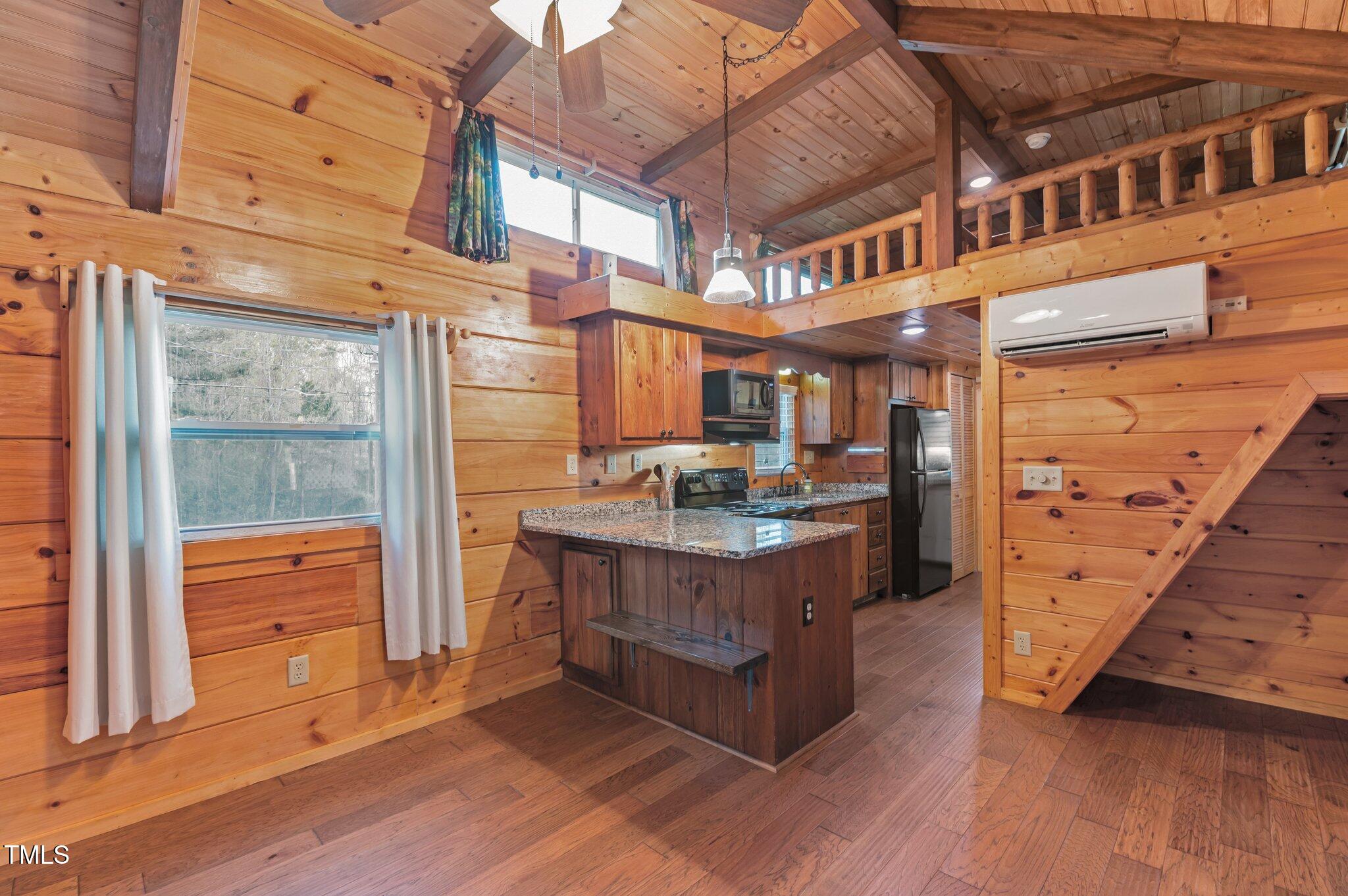 property-img
