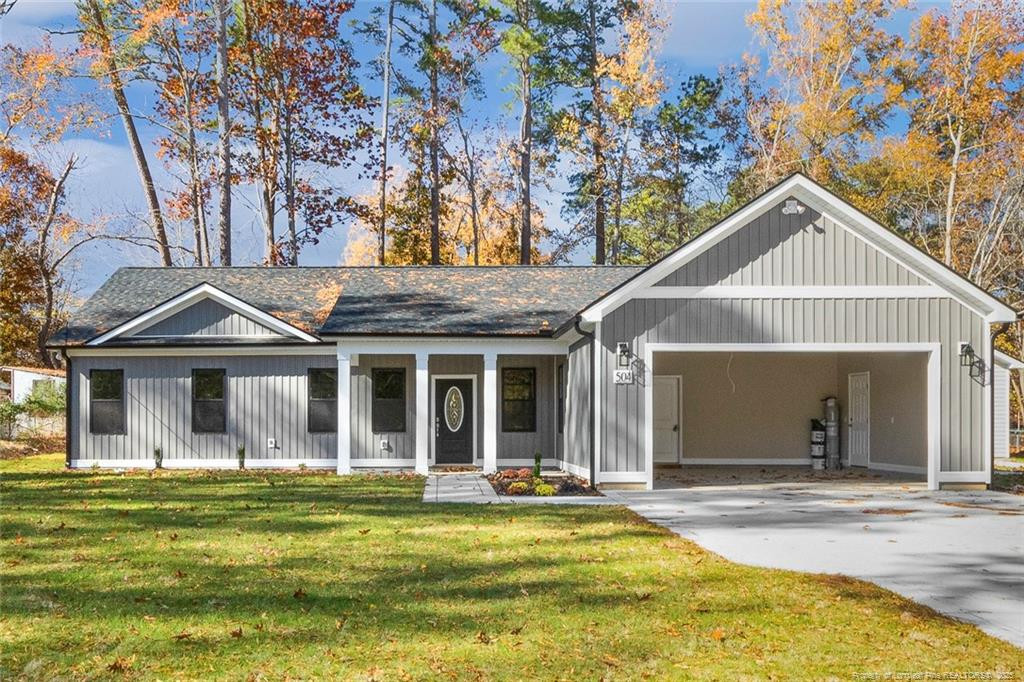Exterior photo of 504 Nixon Drive, Sanford, NC 27330. MLS: 753257