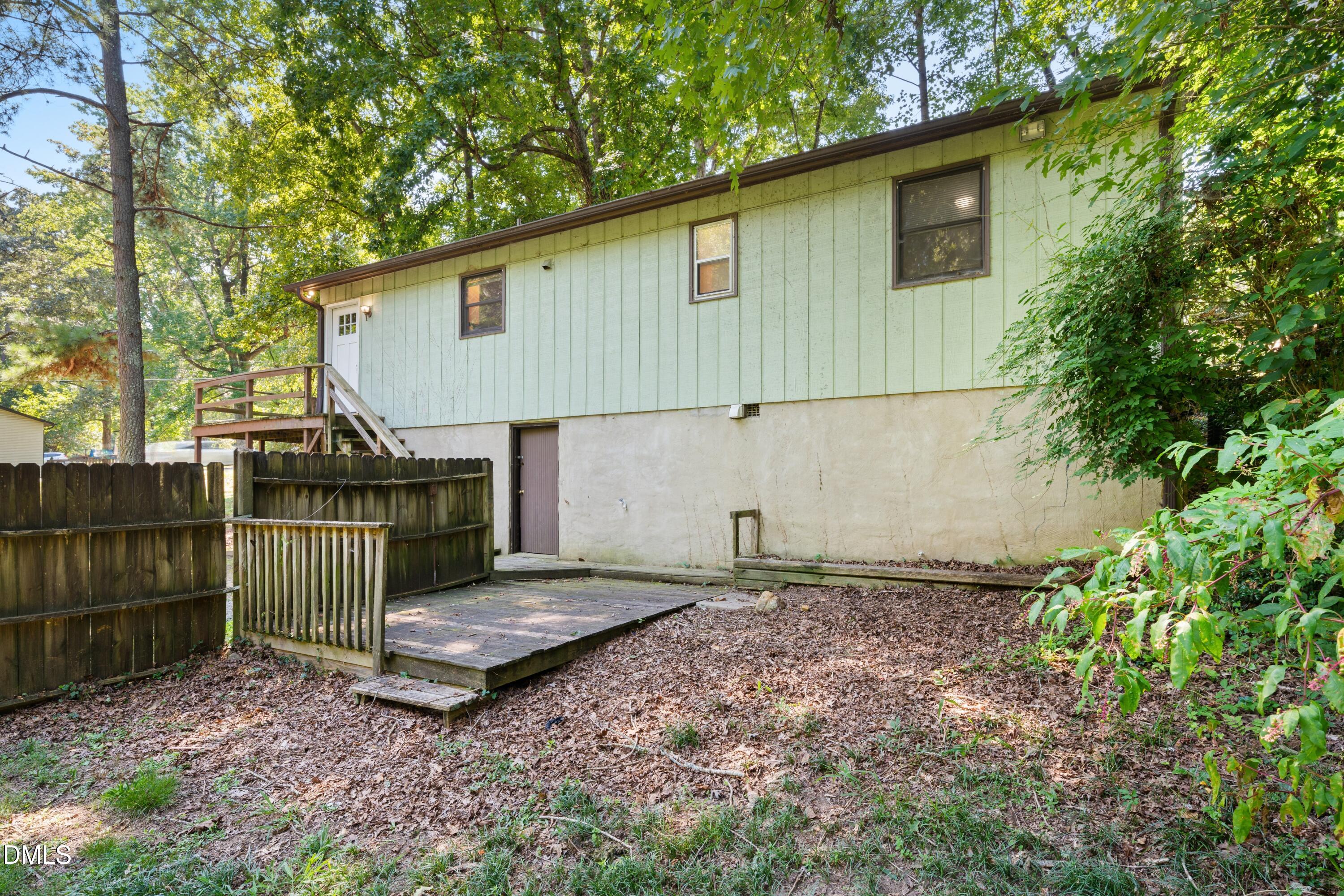 Exterior photo of 925 Fleming Drive, Durham, NC 27705. MLS: 10192216
