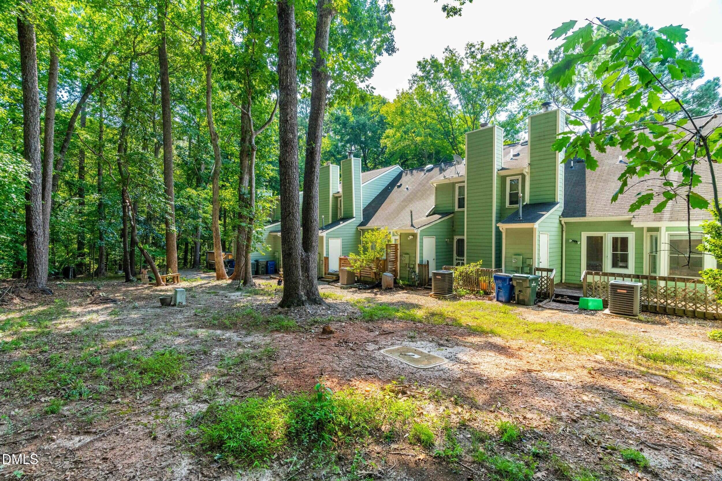 Exterior photo of 408 Oak Run Drive, Raleigh, NC 27606. MLS: 10189487