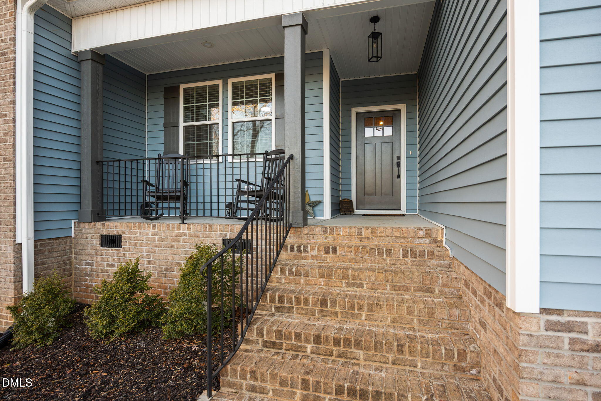 property-img