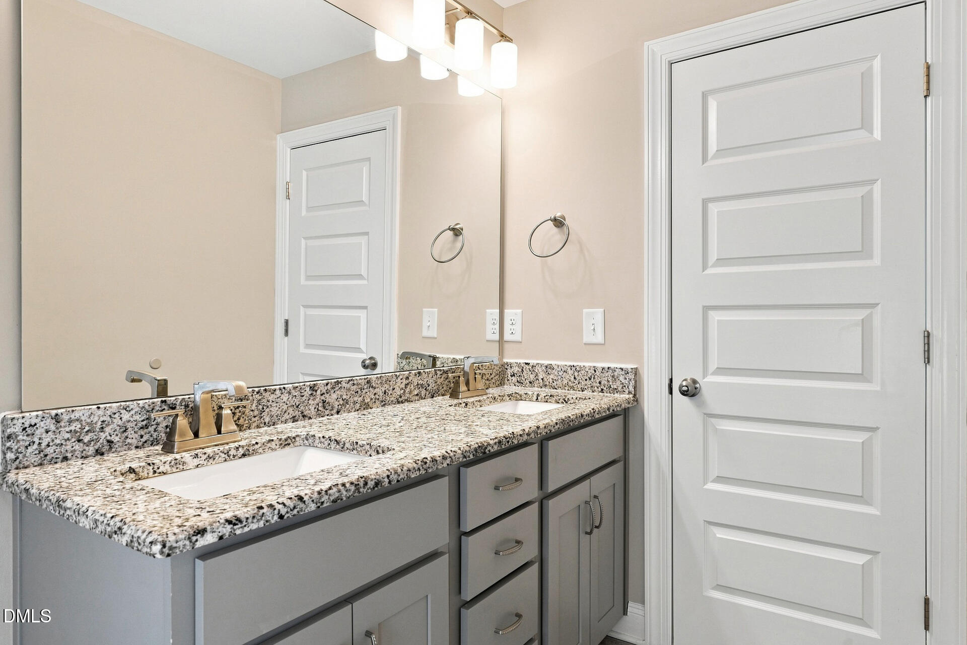 Exterior photo of 14 Lockhaven Drive, Garner, NC 27529. MLS: 10190840