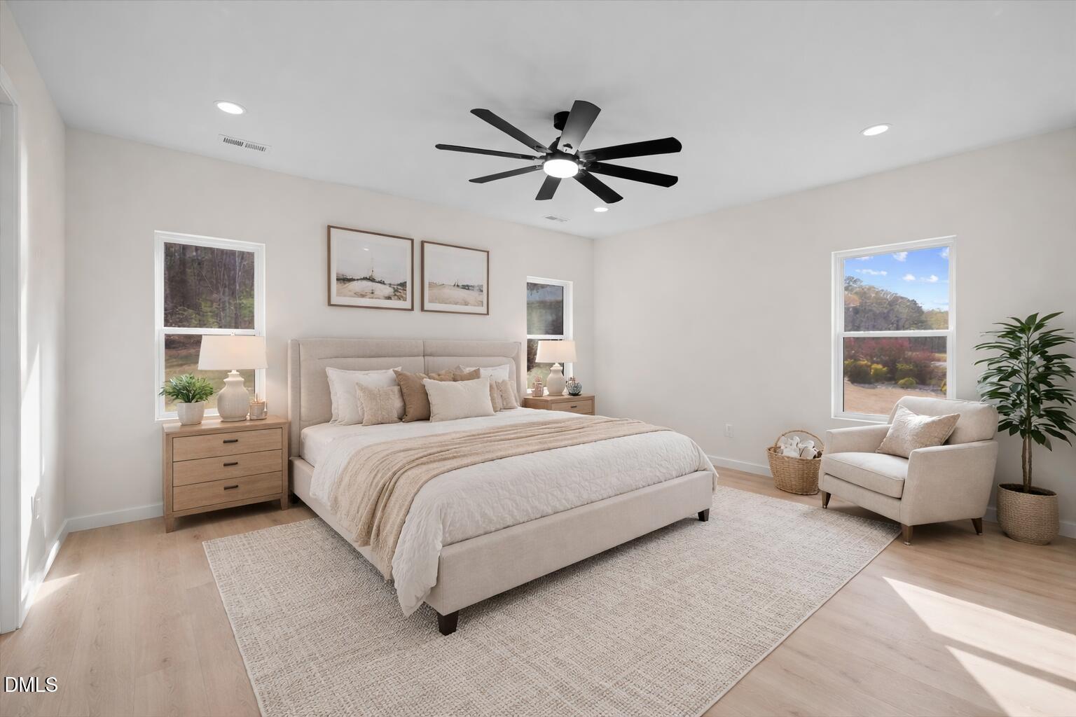 property-img