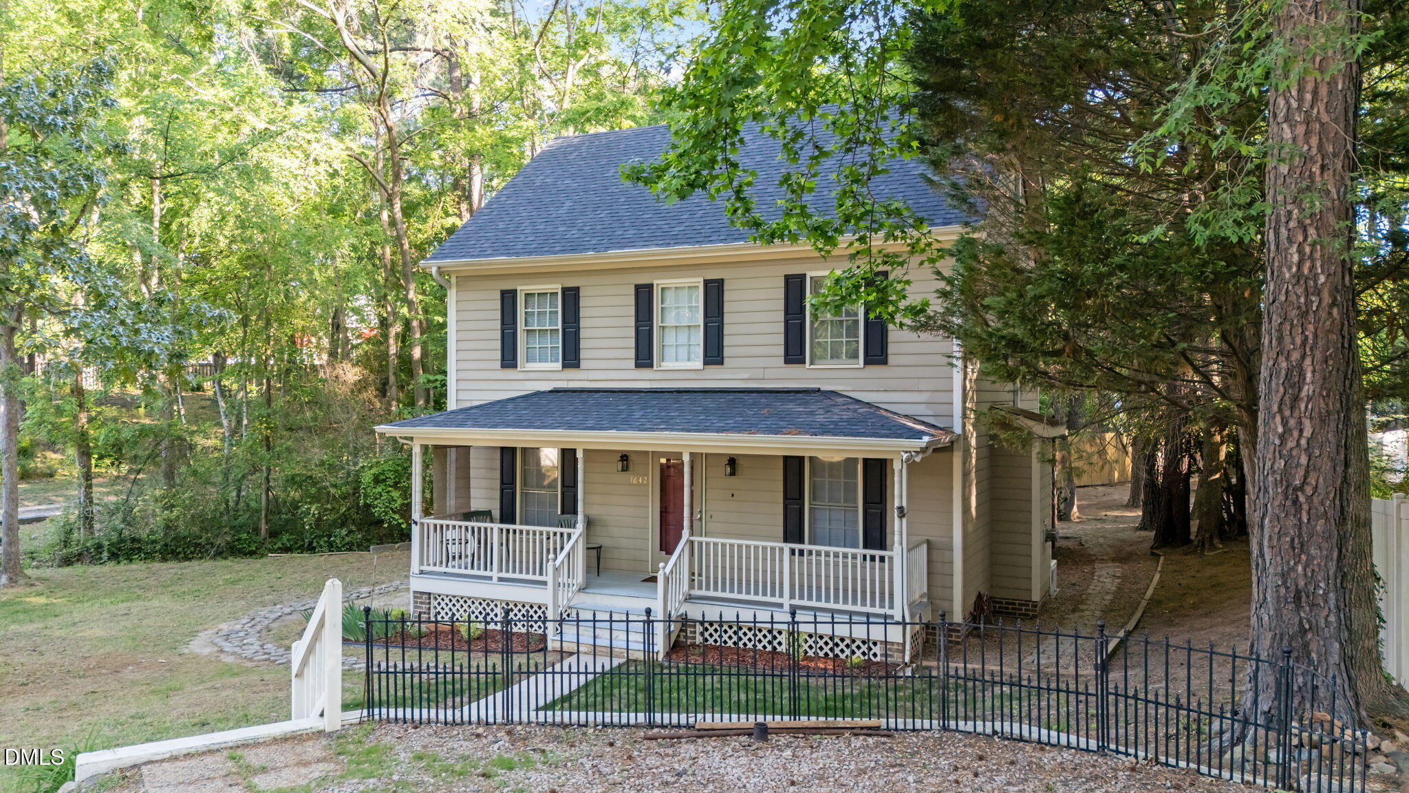 Property photo 2