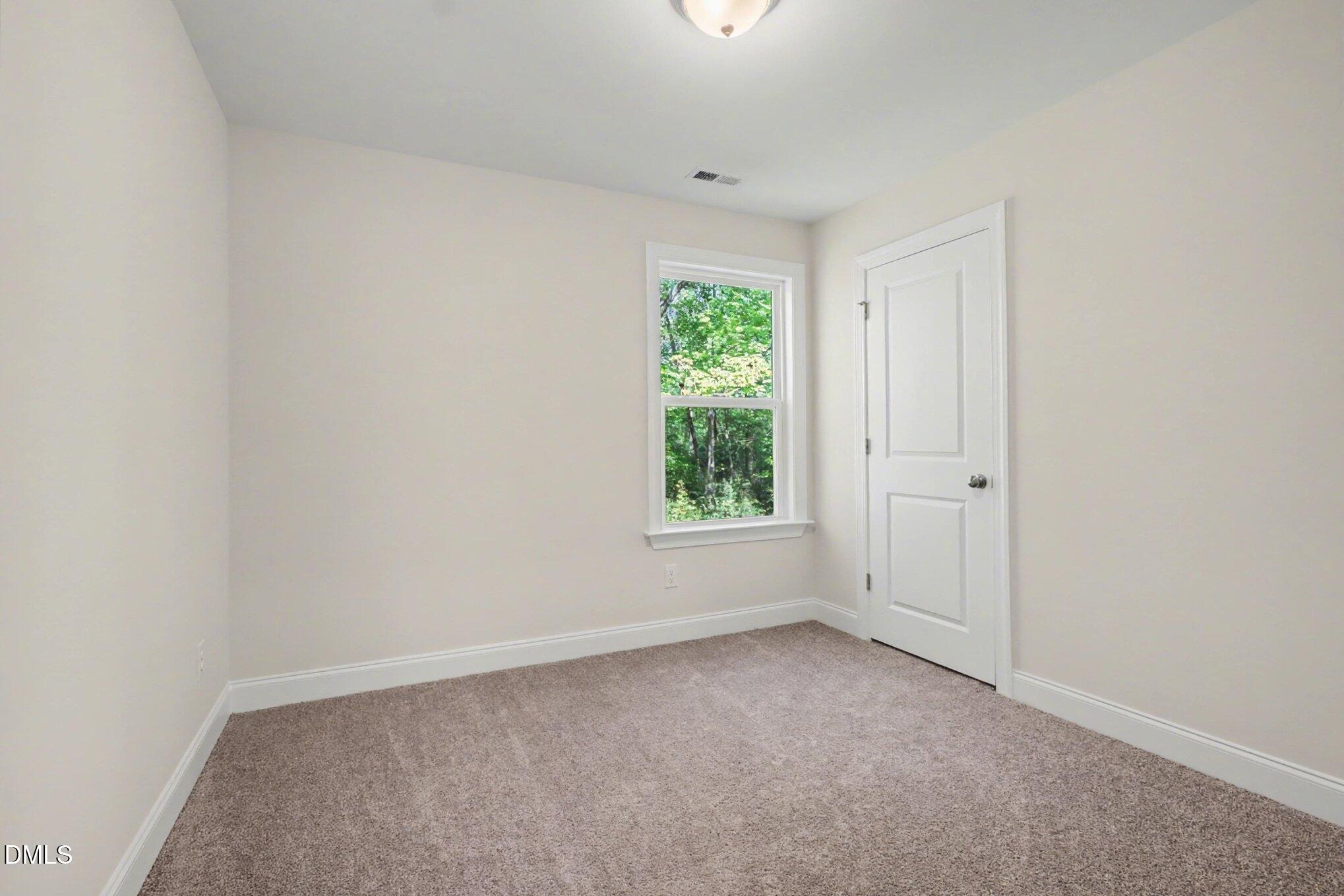 900 bedroom 3