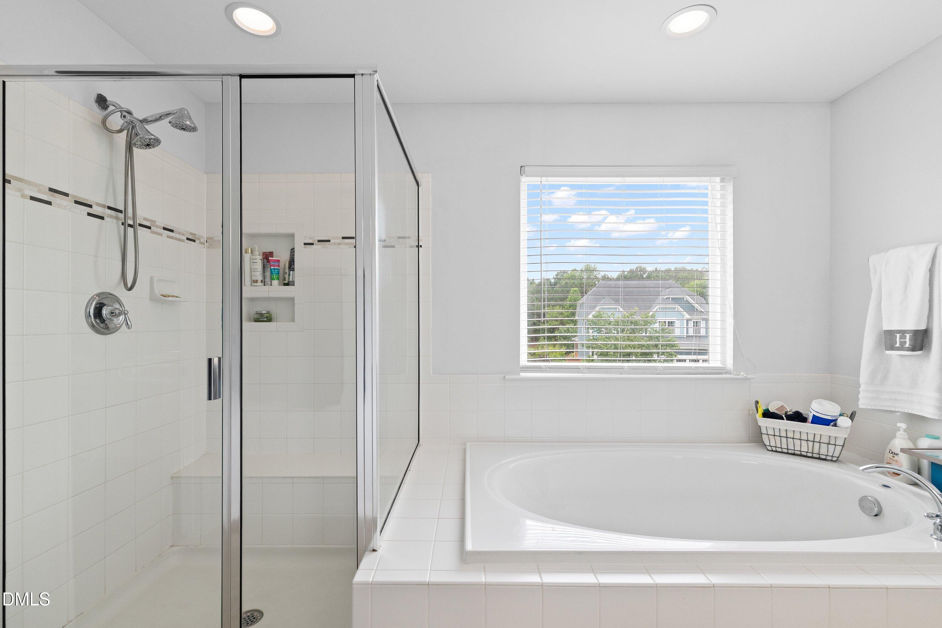 31-4301 Brintons Cottage St_2462